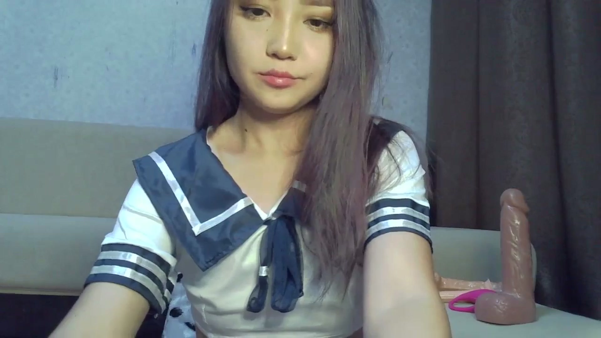 Gallery image thumbnail from CuteAsia's myfreecams stream on, 11/21/2023, 16:36 image 12 of 20
