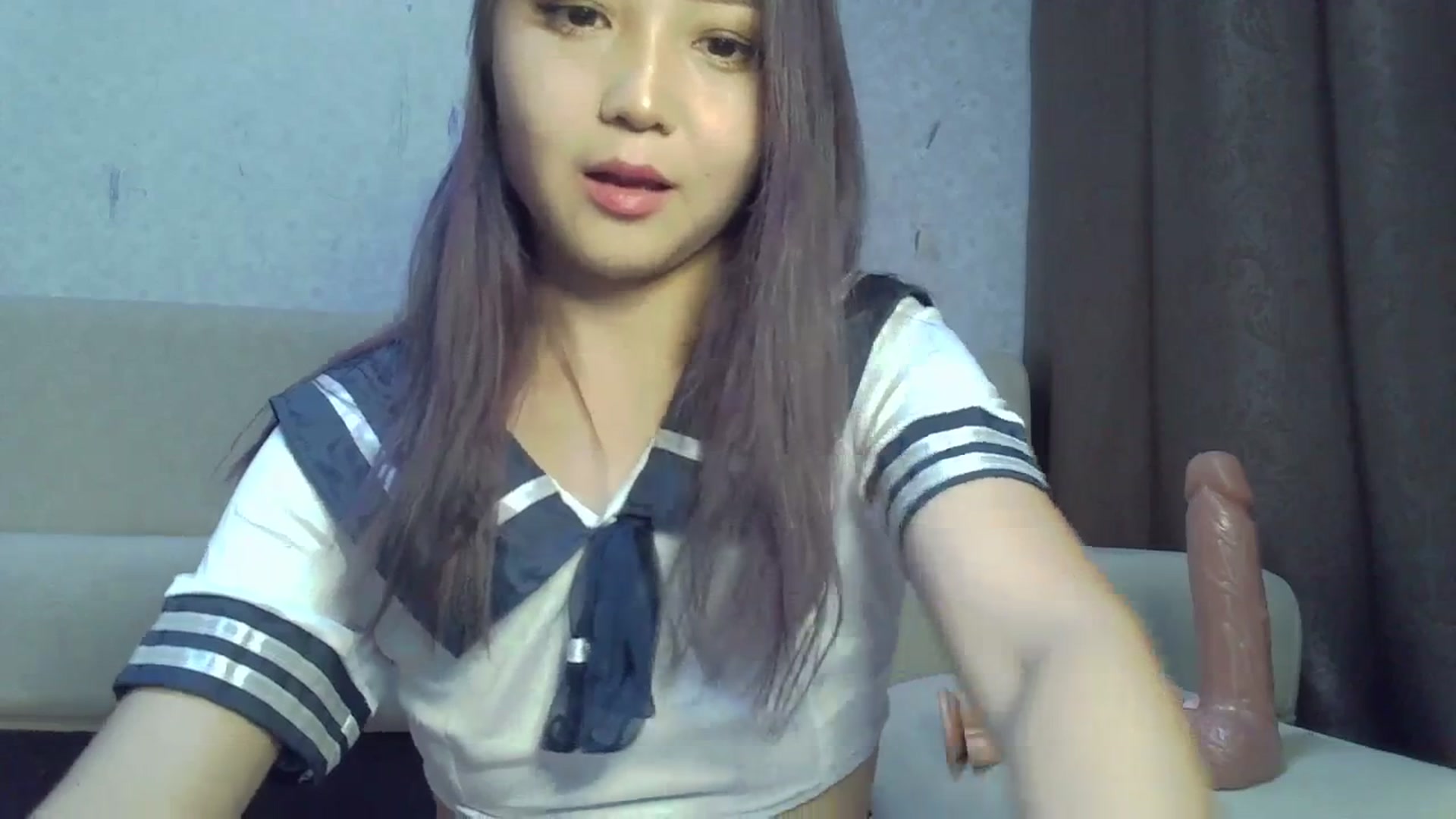 Gallery image thumbnail from CuteAsia's myfreecams stream on, 11/21/2023, 16:36 image 6 of 20