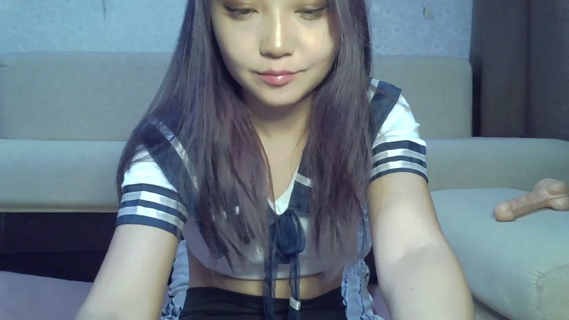 Gallery image thumbnail from CuteAsia's myfreecams stream on, 11/21/2023, 18:45 image 16 of 20