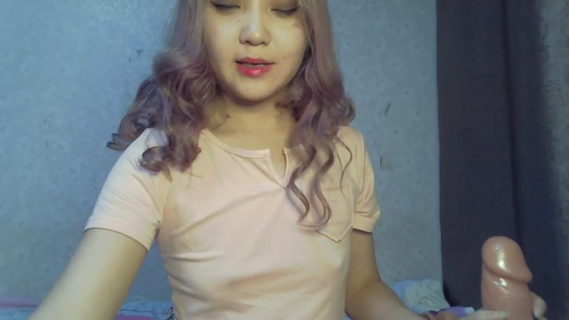 Gallery image thumbnail from CuteBabyAni's myfreecams stream on, 01/16/2024, 15:47 image 12 of 20
