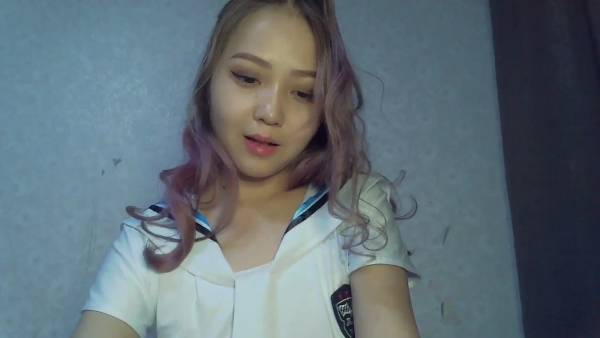 Gallery image thumbnail from CuteBabyAni's myfreecams stream on, 01/17/2024, 19:39 image 6 of 20