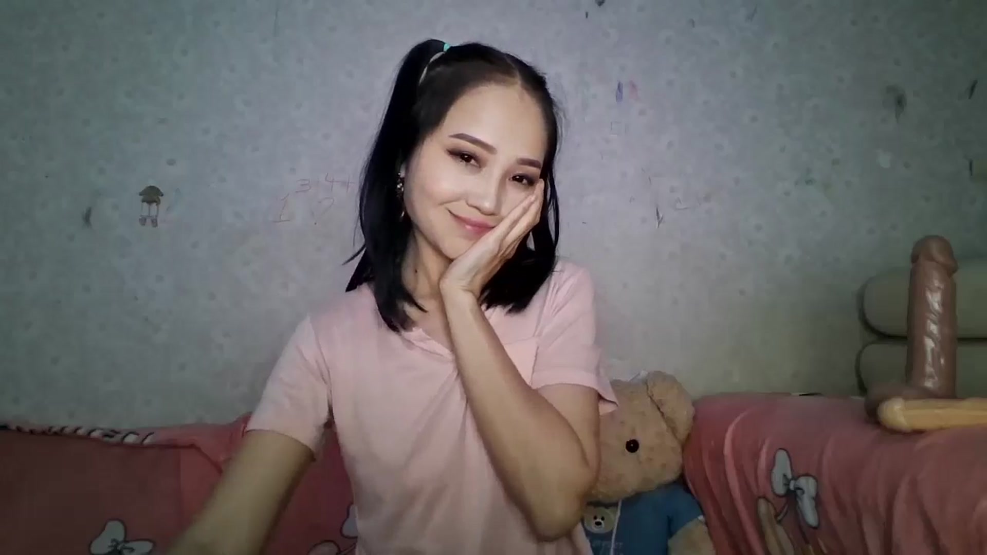 Gallery image thumbnail from CuteBabyGIrl's myfreecams stream on, 05/04/2025, 12:56 image 20 of 20