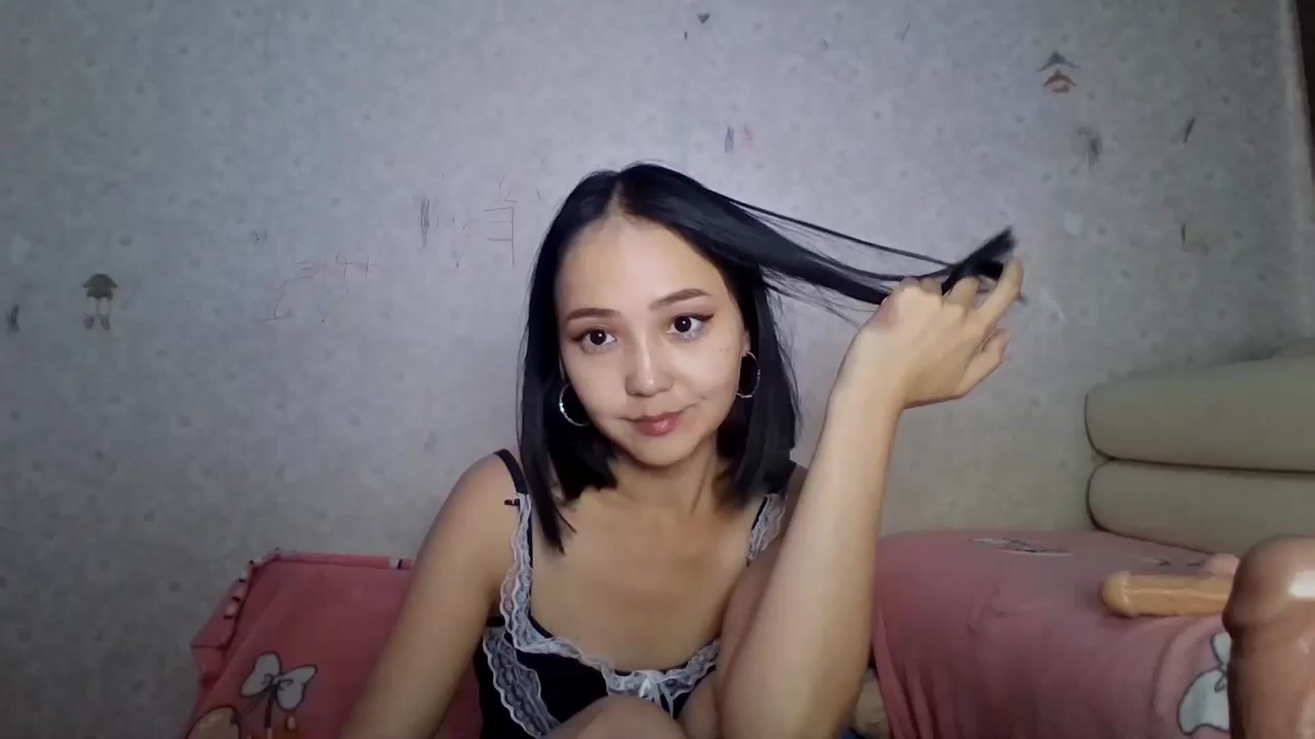 Gallery image thumbnail from CuteBabyGIrl's myfreecams stream on, 07/30/2025, 17:25 image 15 of 20