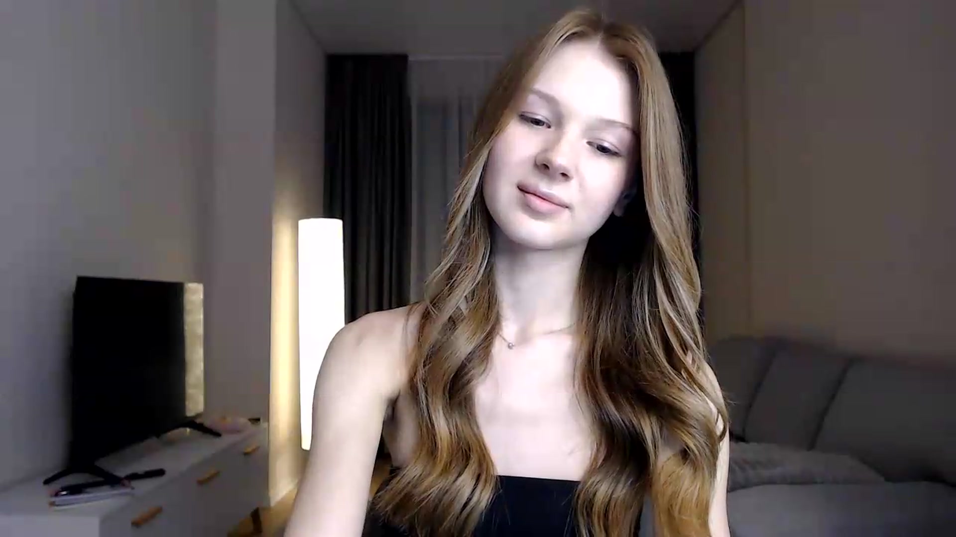 Gallery image thumbnail from CuteBlonde's myfreecams stream on, 06/07/2026, 21:44 image 19 of 20