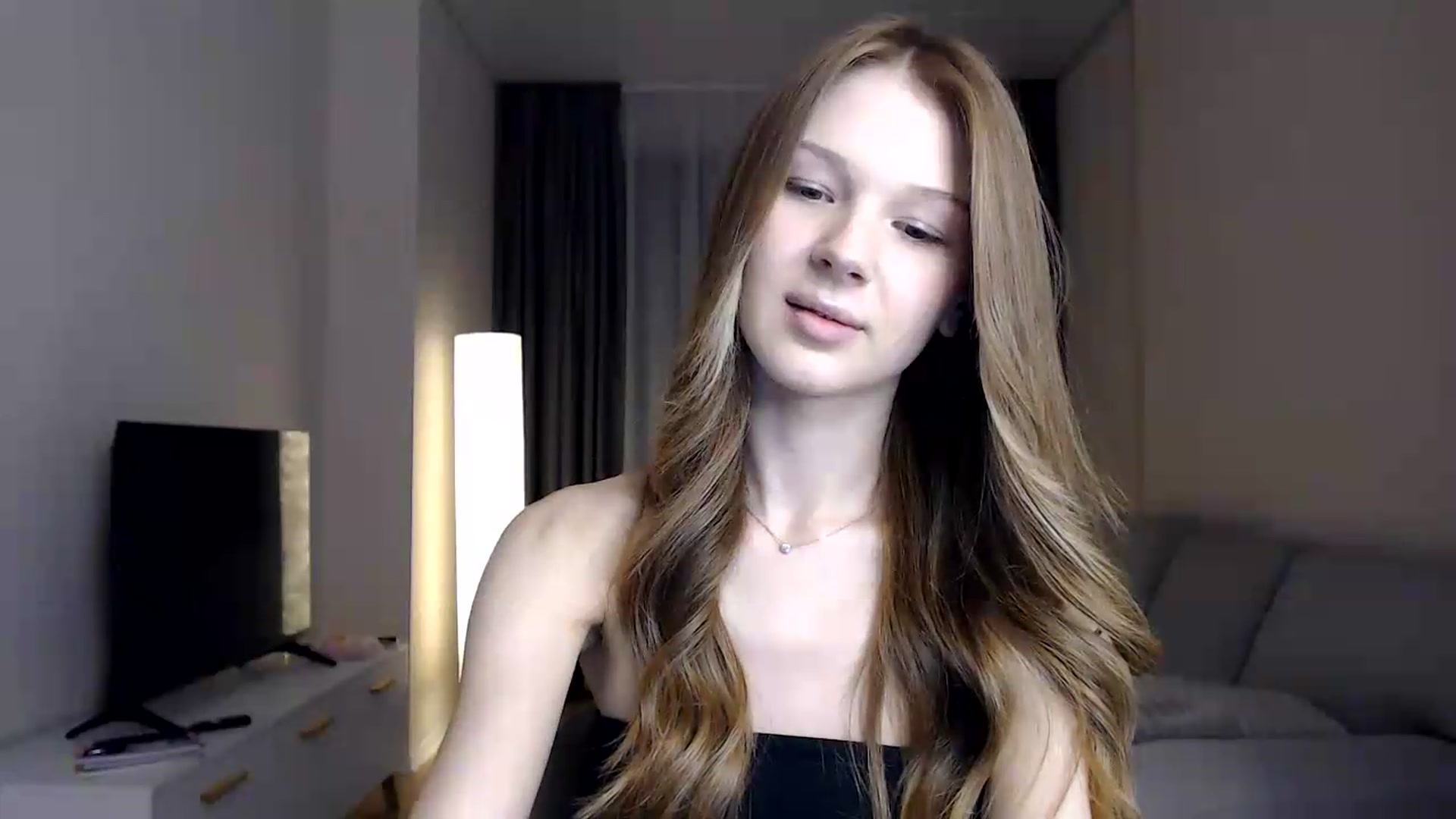 Gallery image thumbnail from CuteBlonde's myfreecams stream on, 06/07/2026, 21:44 image 4 of 20