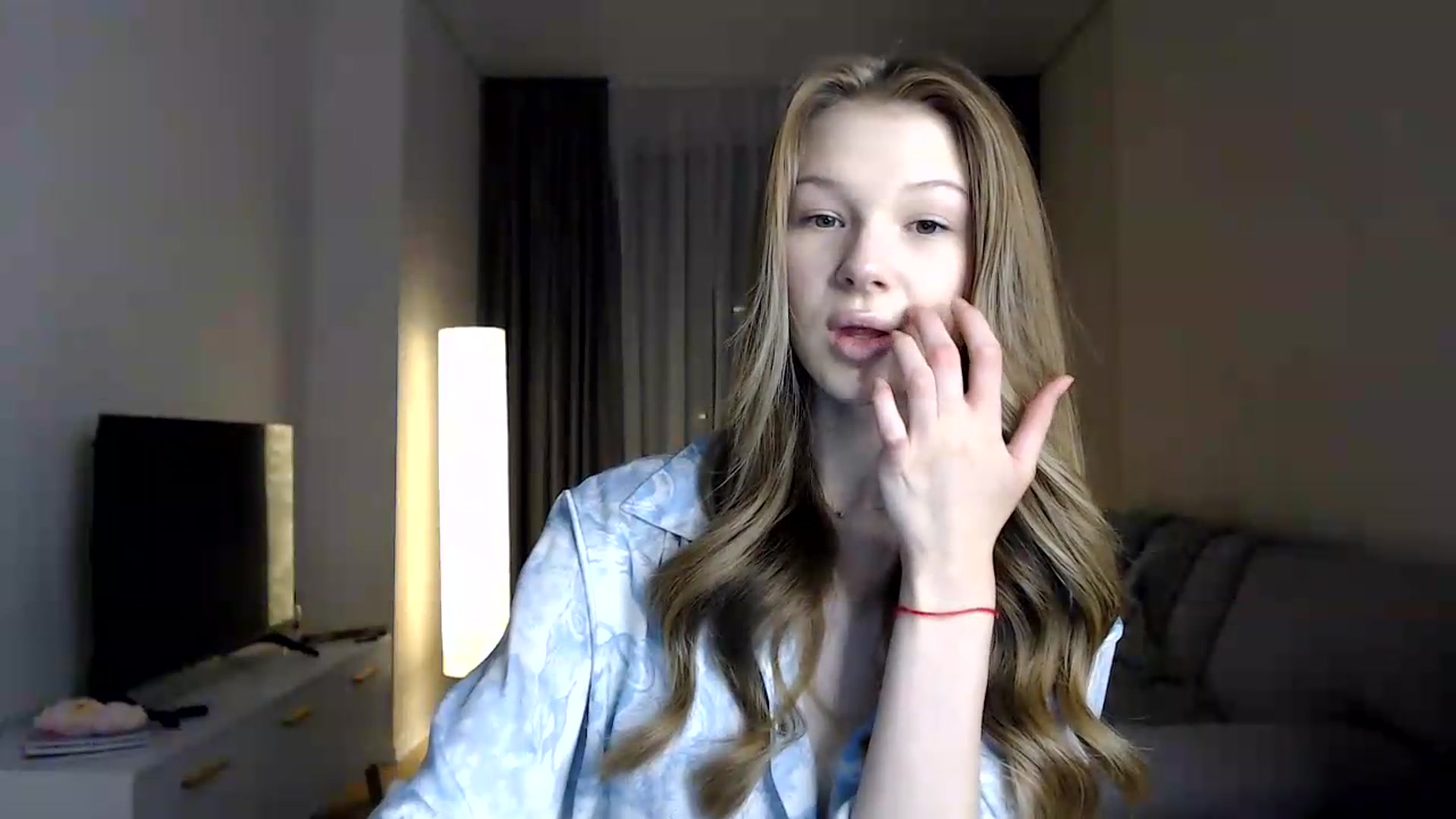 Gallery image thumbnail from CuteBlonde's myfreecams stream on, 06/09/2026, 19:58 image 4 of 20
