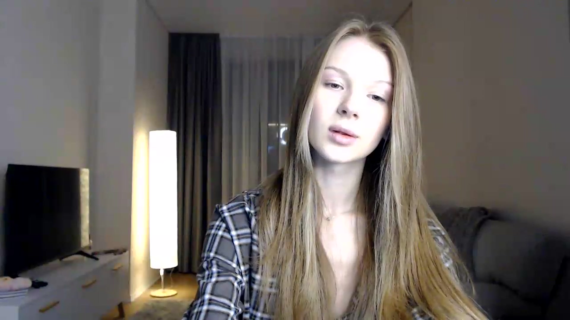 Gallery image thumbnail from CuteBlonde's myfreecams stream on, 06/11/2026, 20:32 image 9 of 20
