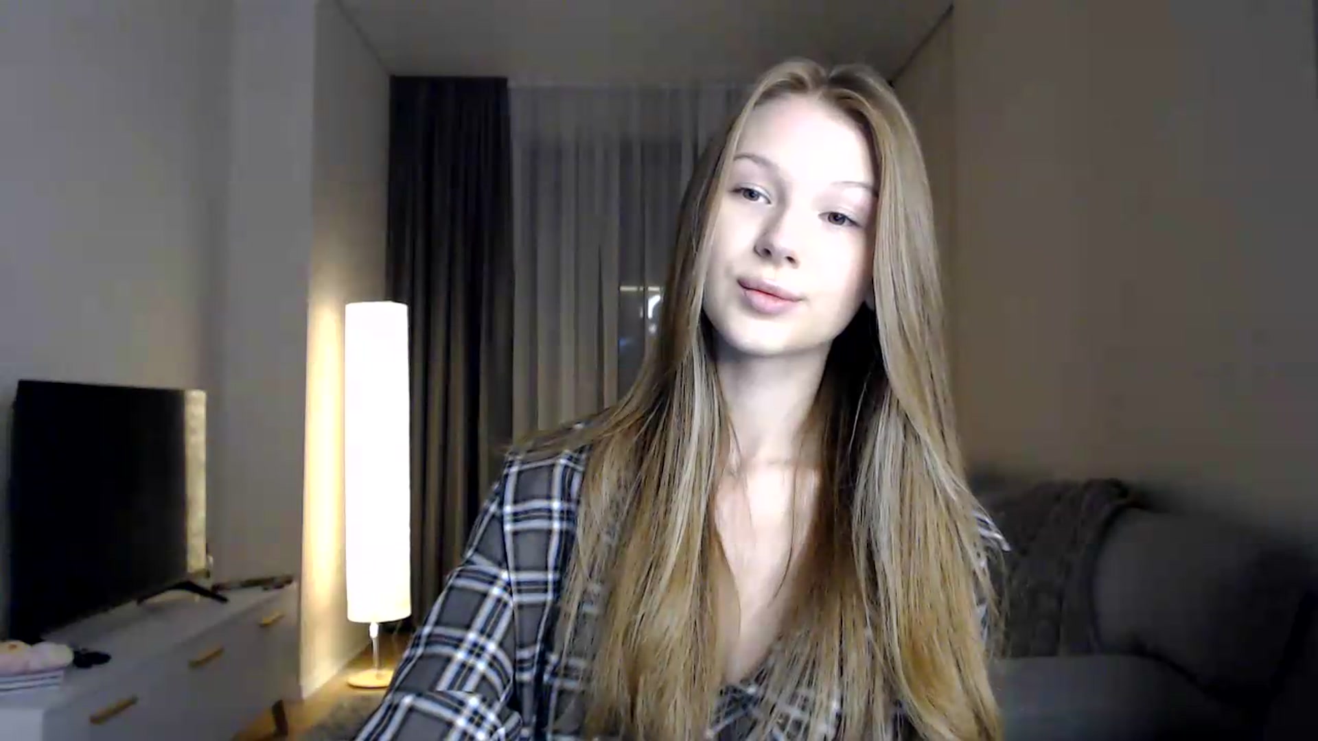 Gallery image thumbnail from CuteBlonde's myfreecams stream on, 06/11/2026, 20:32 image 10 of 20