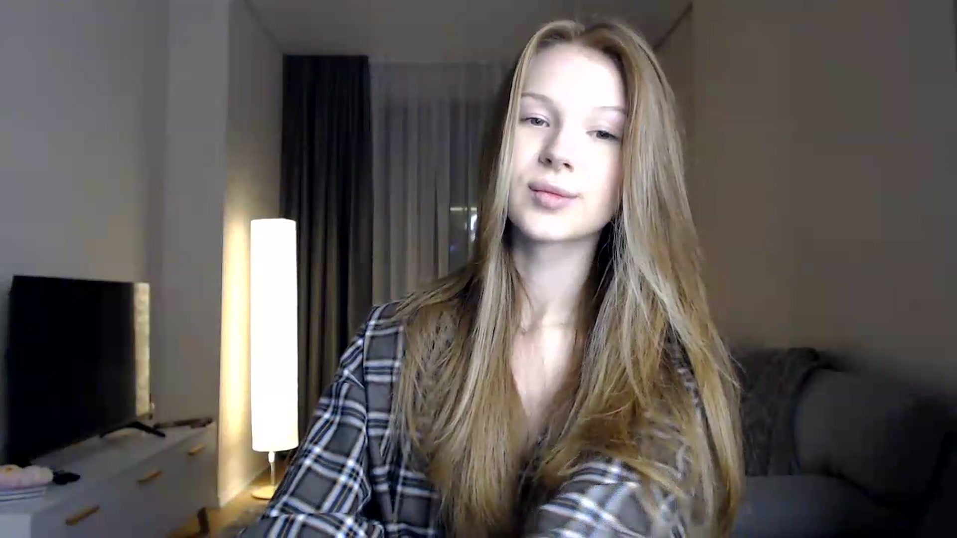 Gallery image thumbnail from CuteBlonde's myfreecams stream on, 06/11/2026, 20:32 image 6 of 20