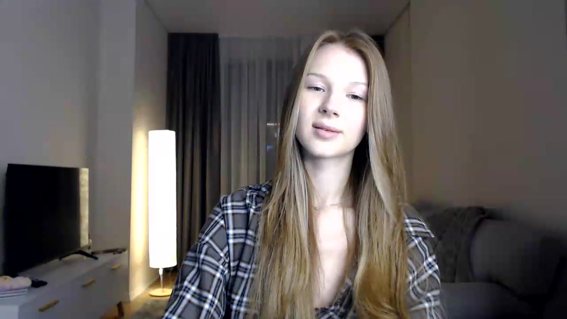 Gallery image thumbnail from CuteBlonde's myfreecams stream on, 06/11/2026, 20:32 image 18 of 20
