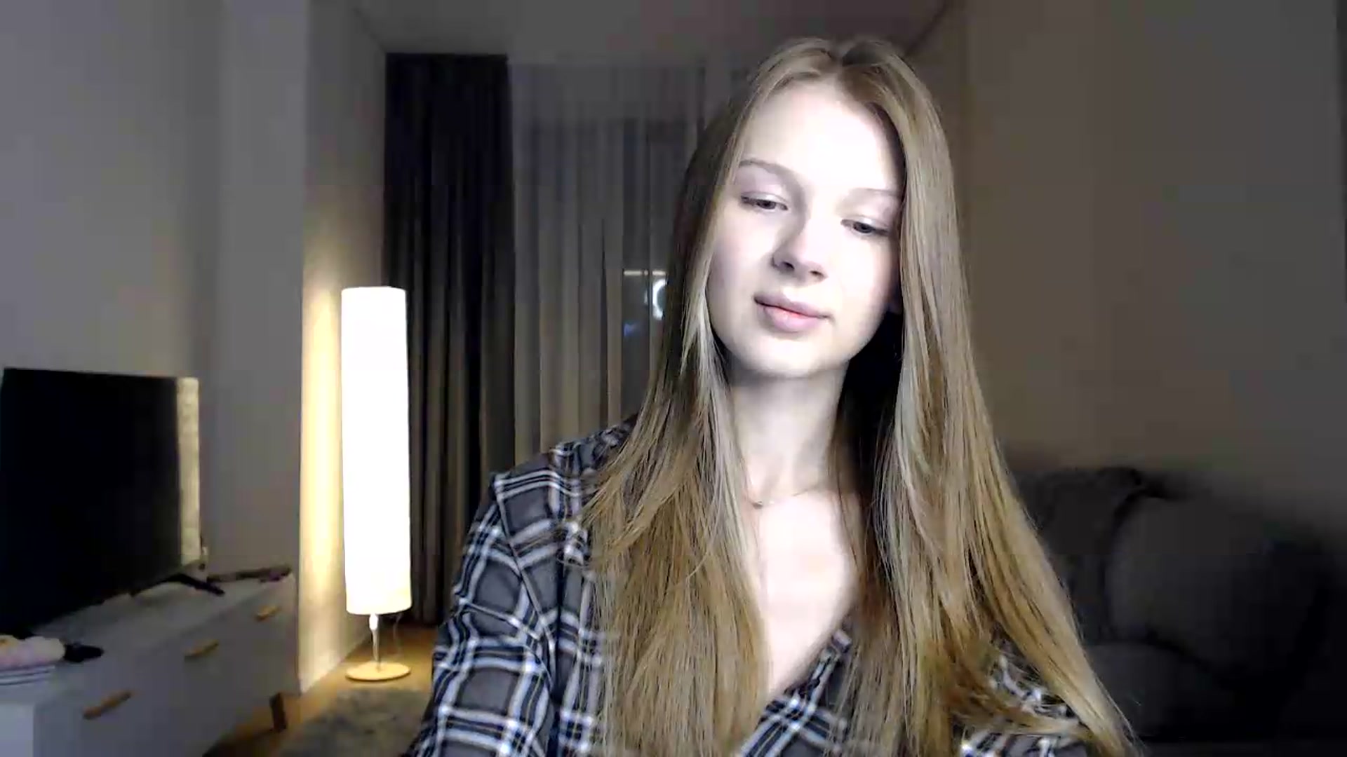 Gallery image thumbnail from CuteBlonde's myfreecams stream on, 06/11/2026, 20:32 image 3 of 20