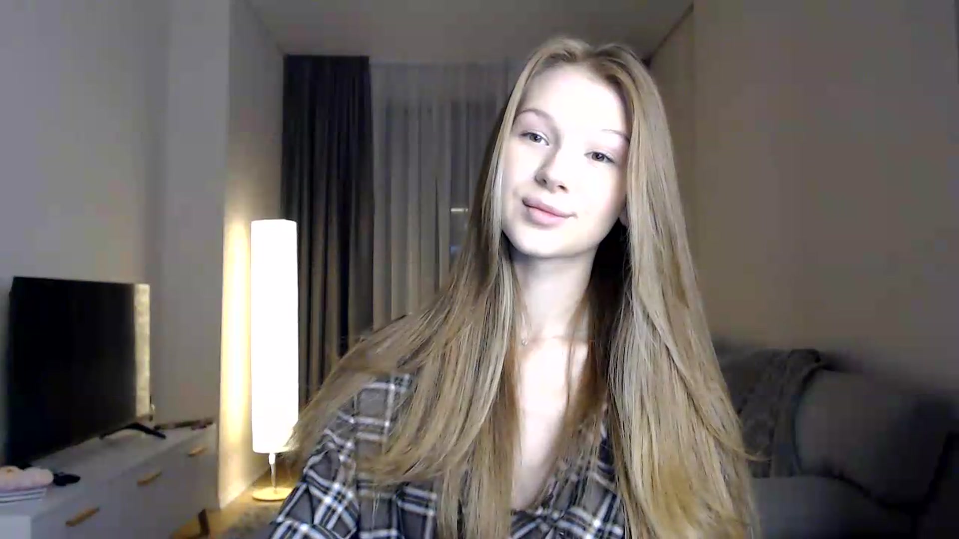 Gallery image thumbnail from CuteBlonde's myfreecams stream on, 06/11/2026, 20:32 image 13 of 20