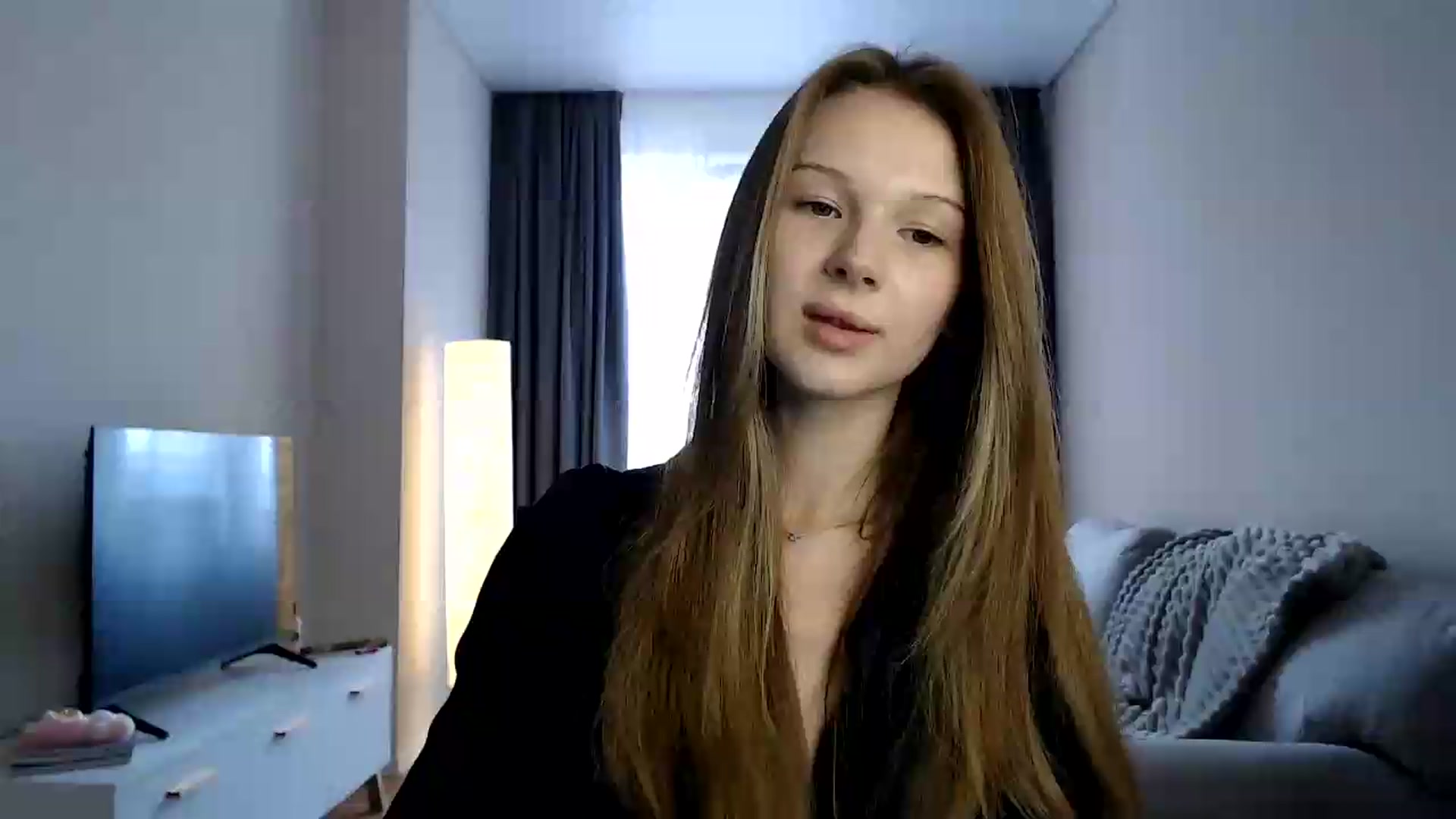 Gallery image thumbnail from CuteBlonde's myfreecams stream on, 06/13/2026, 05:14 image 1 of 20
