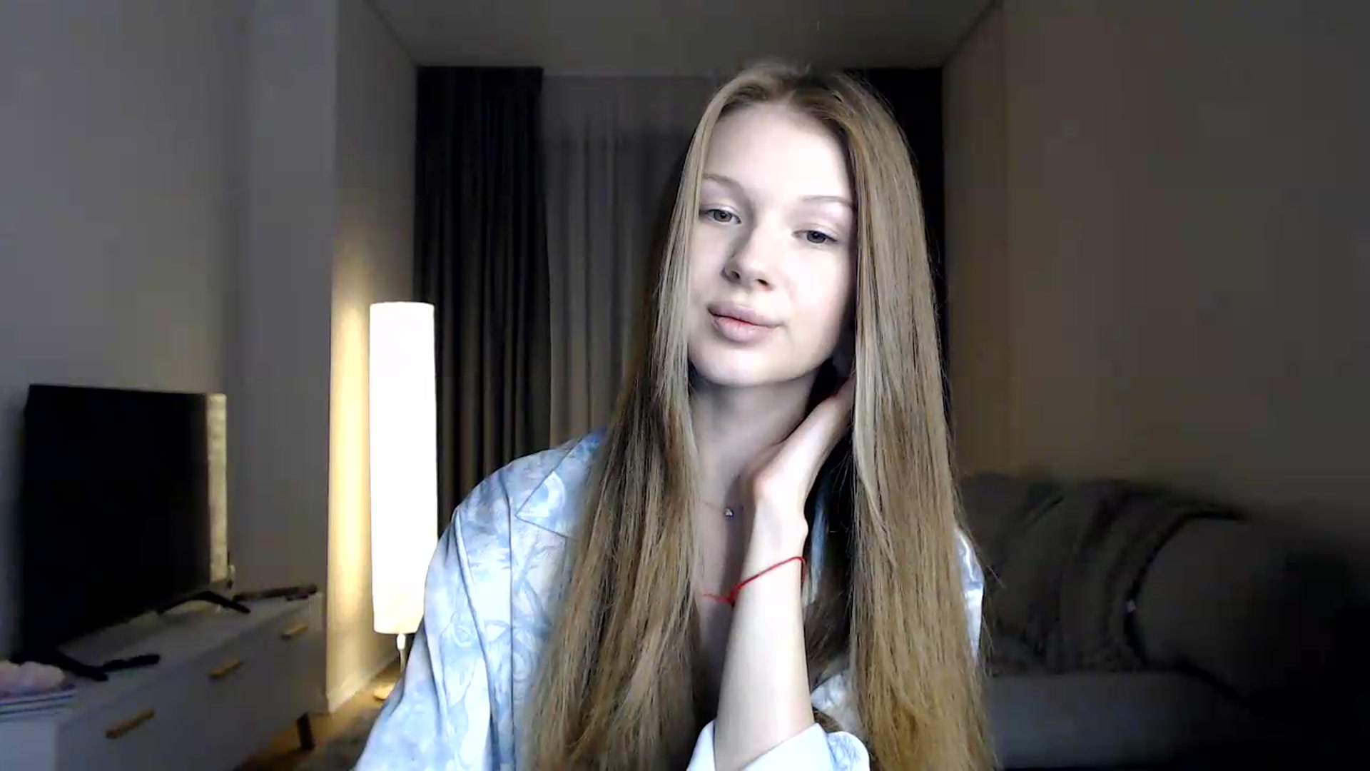 Gallery image thumbnail from CuteBlonde's myfreecams stream on, 06/14/2026, 19:18 image 17 of 20