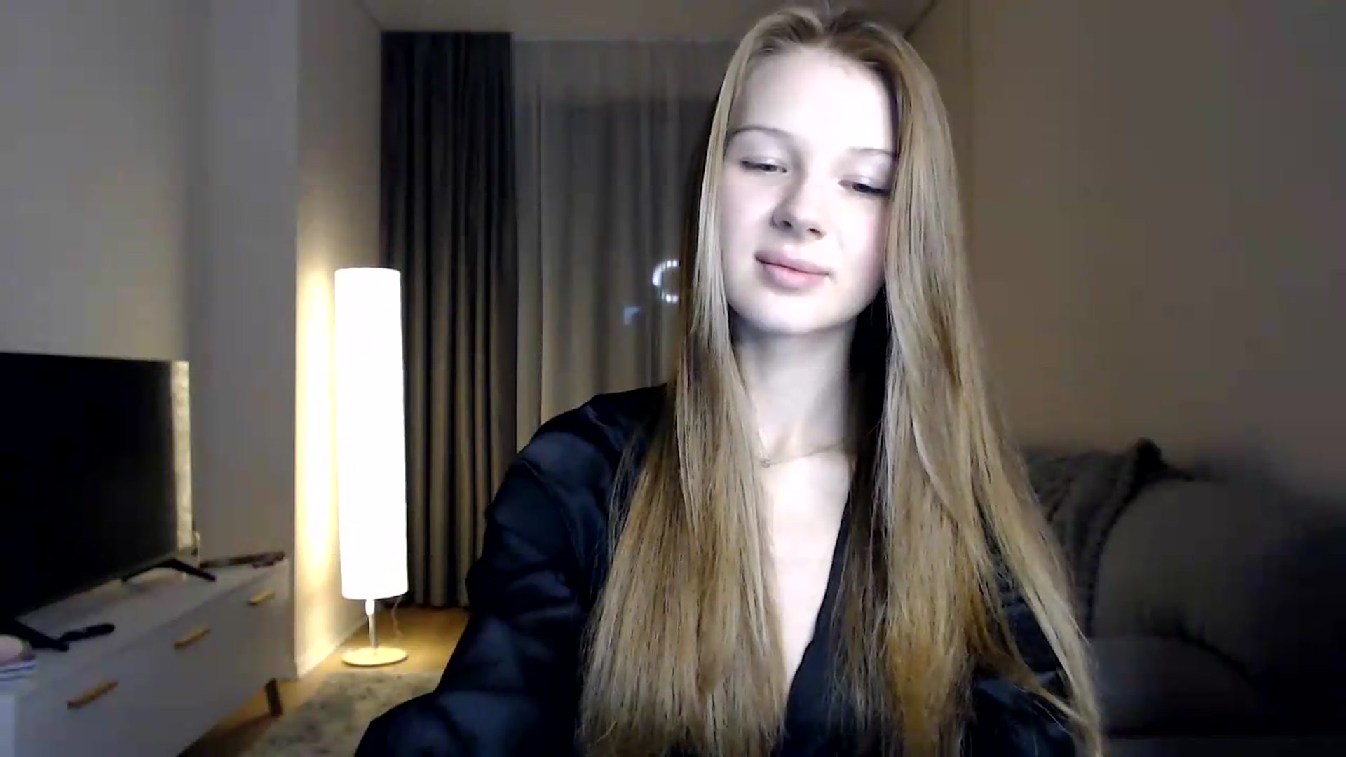 Gallery image thumbnail from CuteBlonde's myfreecams stream on, 06/15/2026, 23:43 image 16 of 20
