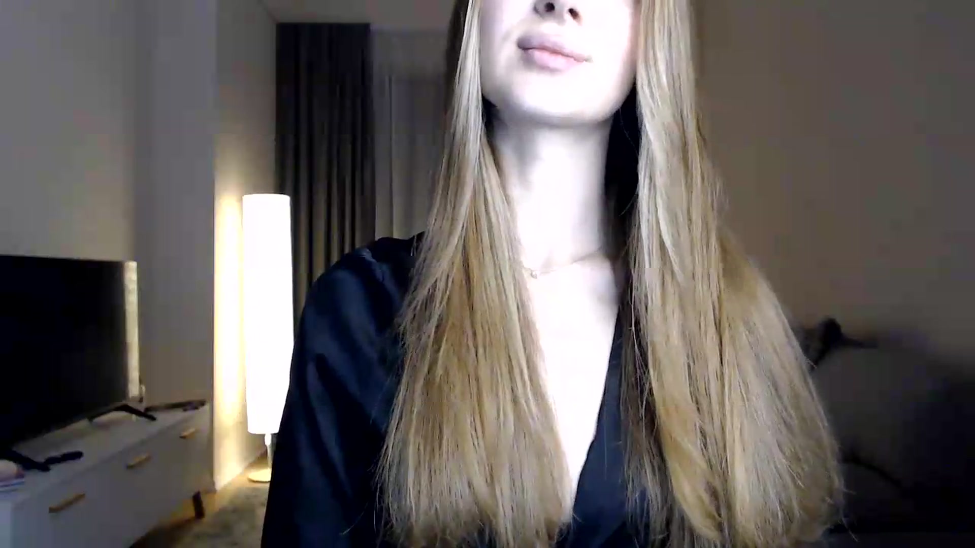 Gallery image thumbnail from CuteBlonde's myfreecams stream on, 06/15/2026, 23:43 image 17 of 20