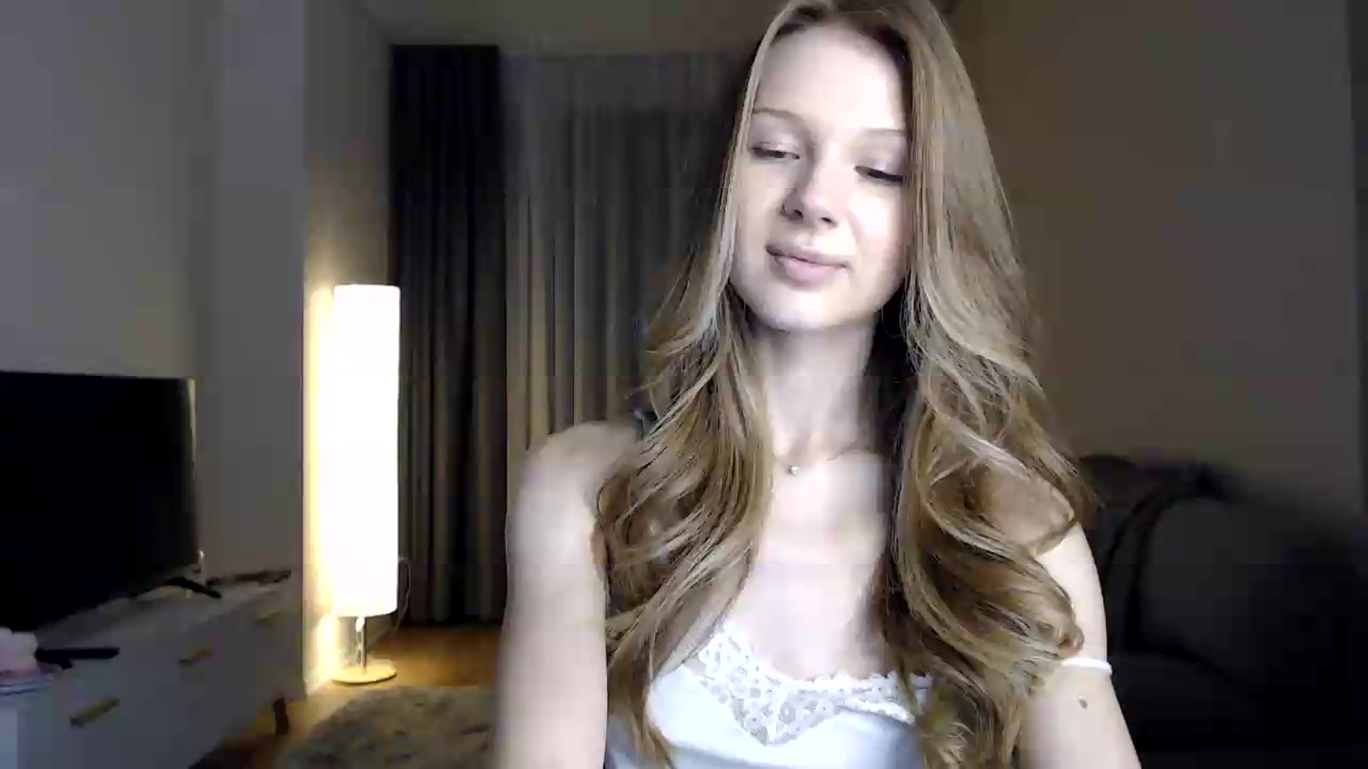 Gallery image thumbnail from CuteBlonde's myfreecams stream on, 06/18/2026, 21:57 image 15 of 20