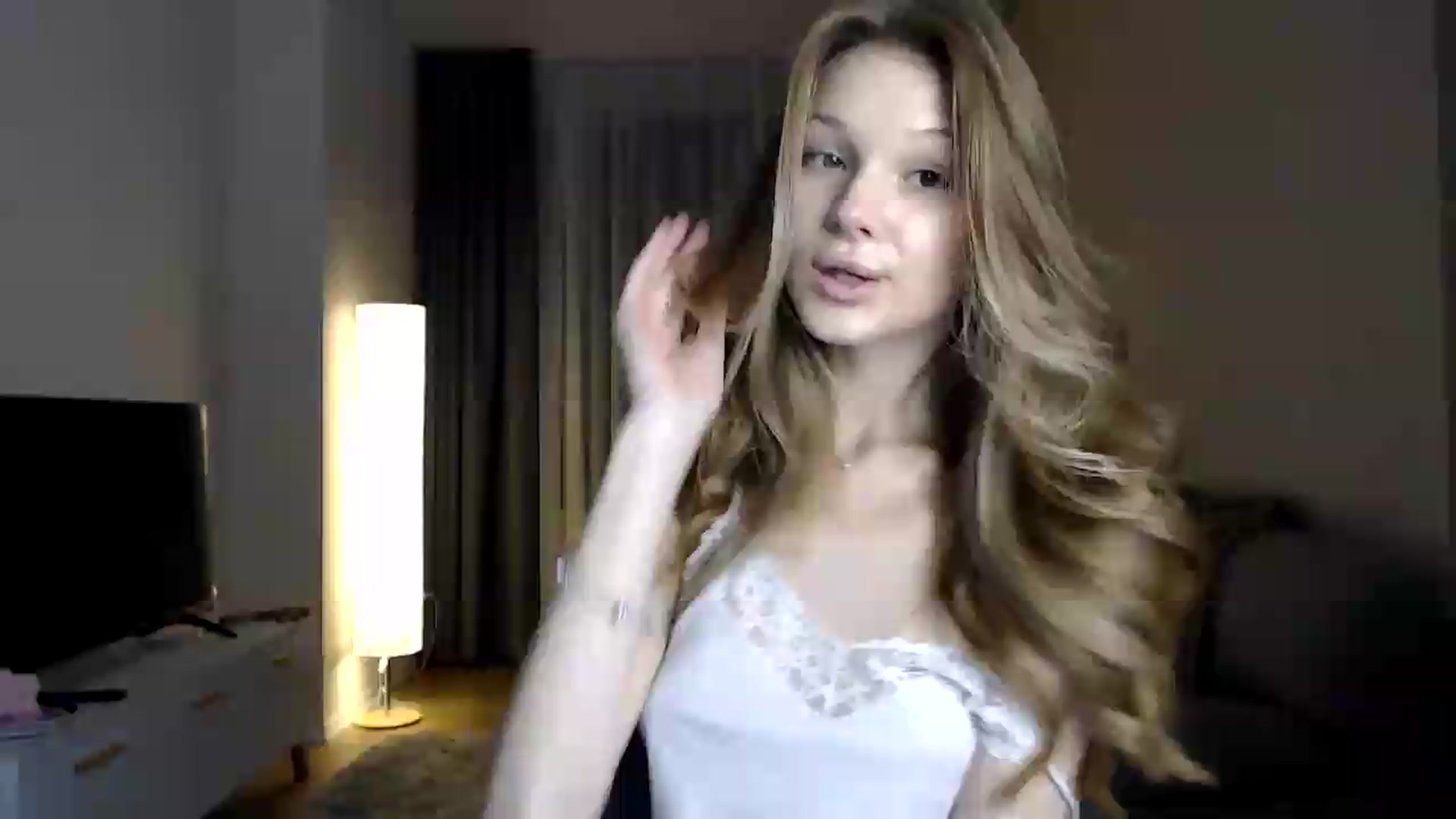 Gallery image thumbnail from CuteBlonde's myfreecams stream on, 06/18/2026, 21:57 image 14 of 20