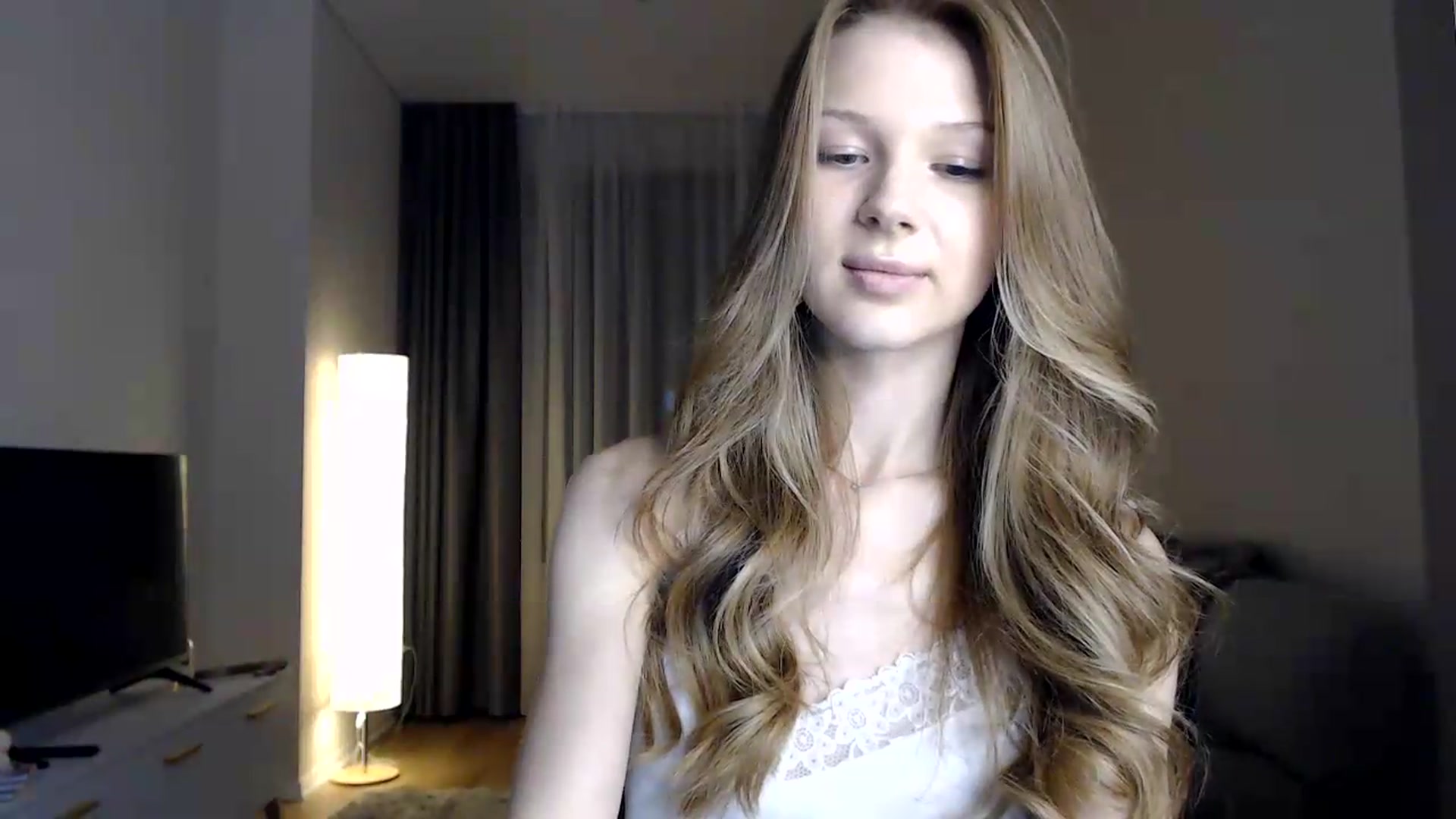 Gallery image thumbnail from CuteBlonde's myfreecams stream on, 06/18/2026, 22:19 image 11 of 20