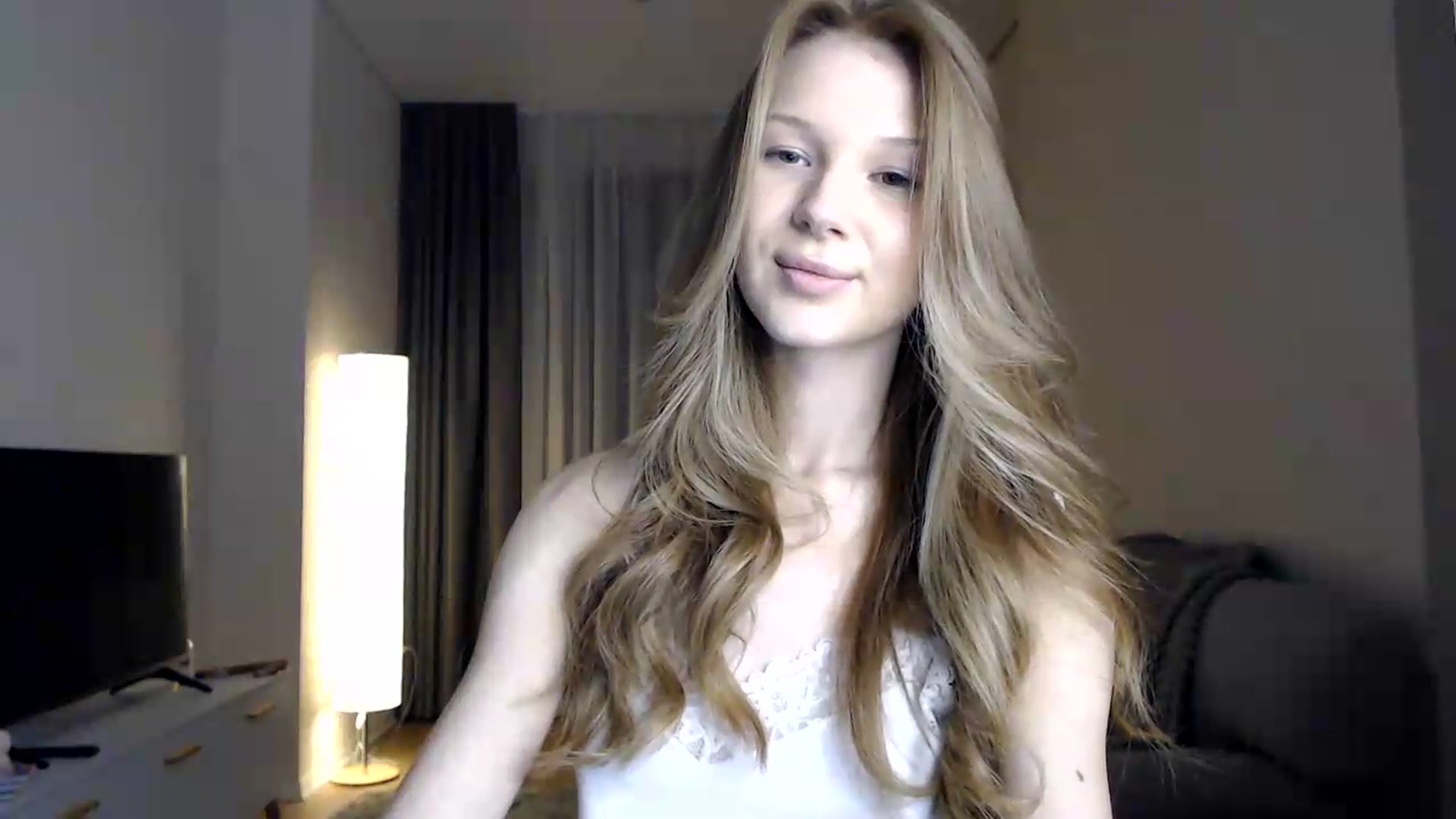 Gallery image thumbnail from CuteBlonde's myfreecams stream on, 06/18/2026, 22:19 image 16 of 20