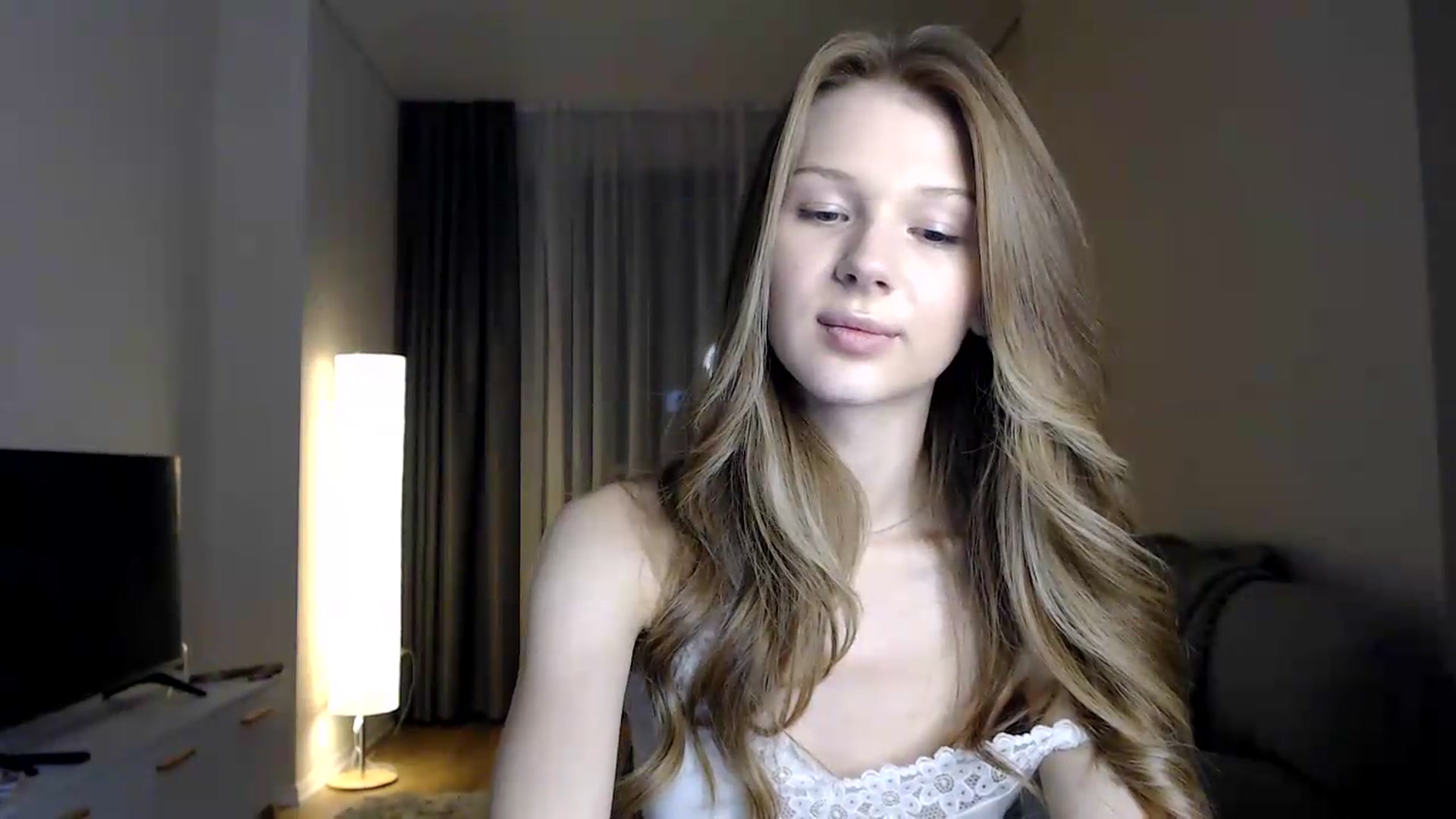 Gallery image thumbnail from CuteBlonde's myfreecams stream on, 06/18/2026, 23:53 image 18 of 20