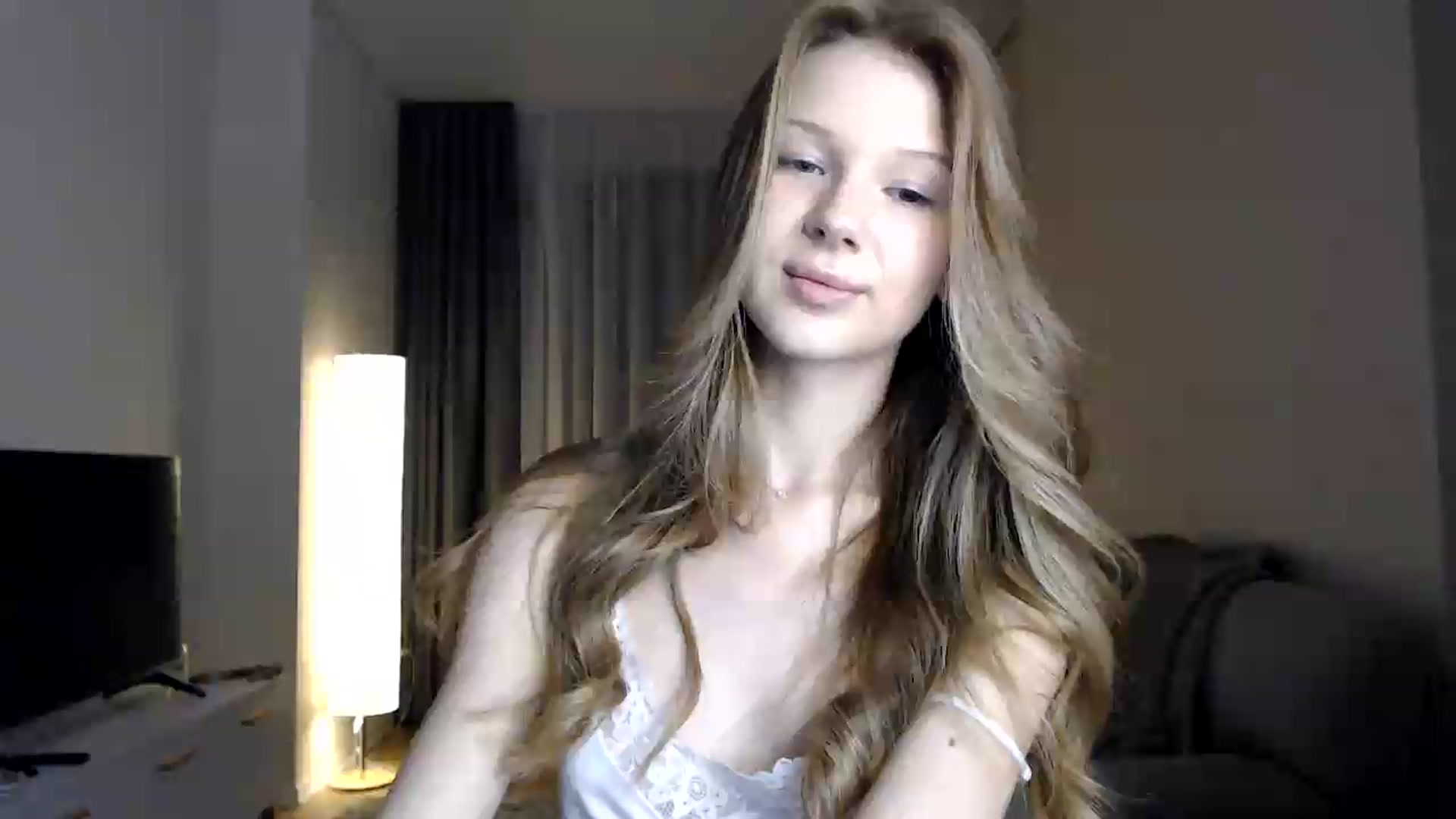 Gallery image thumbnail from CuteBlonde's myfreecams stream on, 06/18/2026, 23:53 image 12 of 20