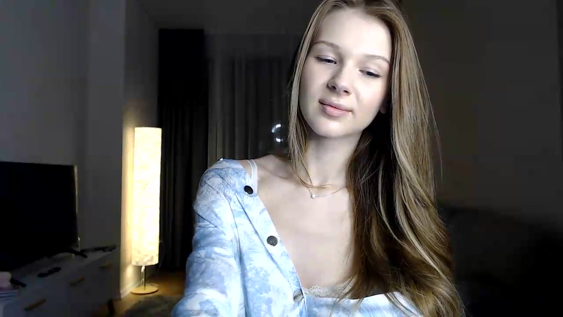 Gallery image thumbnail from CuteBlonde's myfreecams stream on, 06/19/2026, 23:26 image 14 of 20