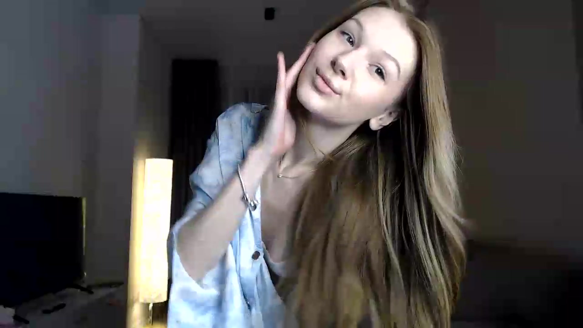 Gallery image thumbnail from CuteBlonde's myfreecams stream on, 06/19/2026, 23:26 image 10 of 20