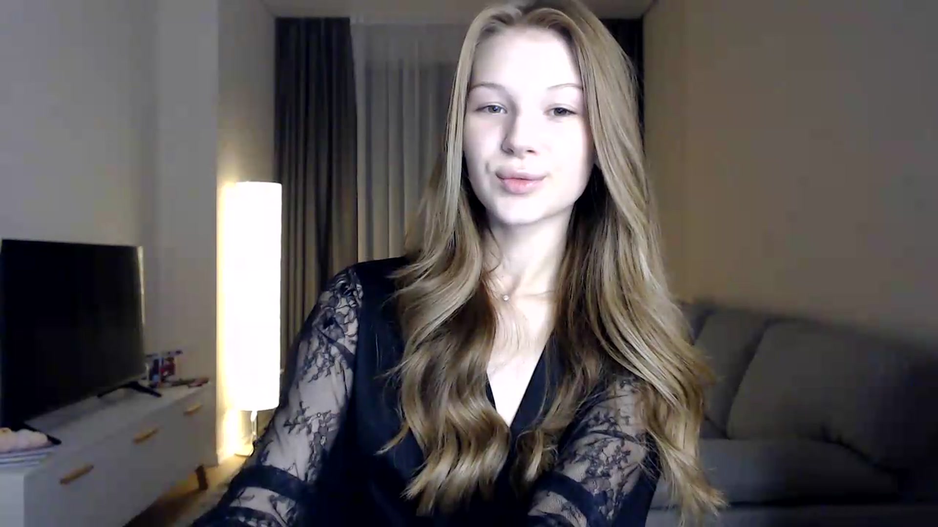 Gallery image thumbnail from CuteBlonde's myfreecams stream on, 06/20/2026, 21:55 image 4 of 20