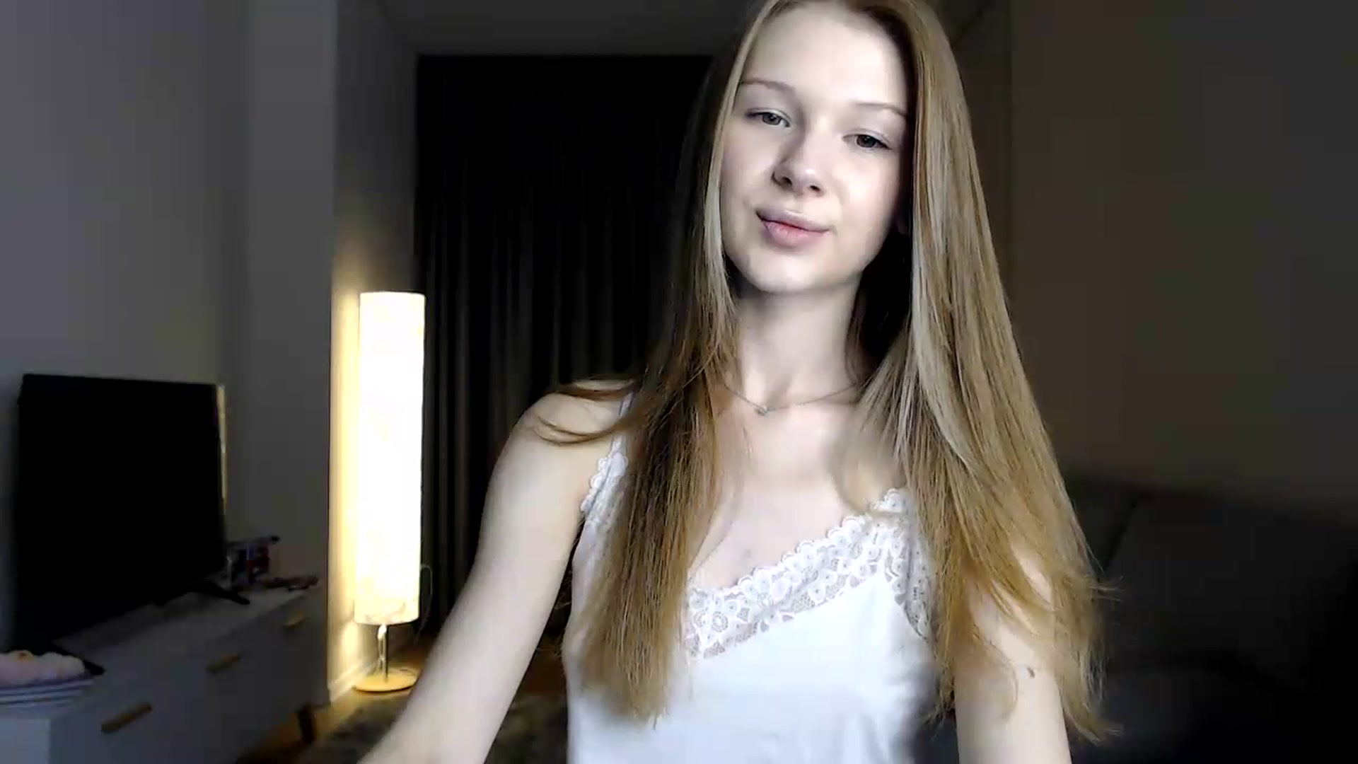 Gallery image thumbnail from CuteBlonde's myfreecams stream on, 06/21/2026, 18:33 image 18 of 20