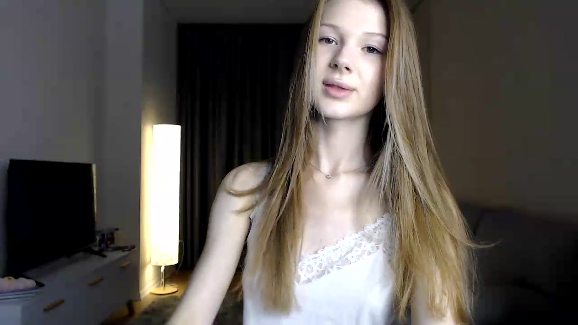 Gallery image thumbnail from CuteBlonde's myfreecams stream on, 06/21/2026, 18:33 image 19 of 20