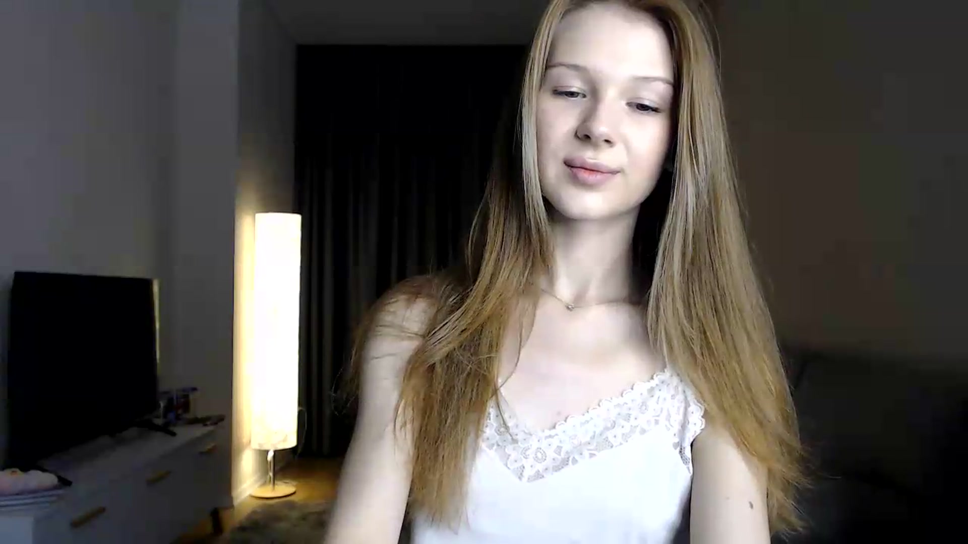 Gallery image thumbnail from CuteBlonde's myfreecams stream on, 06/21/2026, 18:33 image 15 of 20