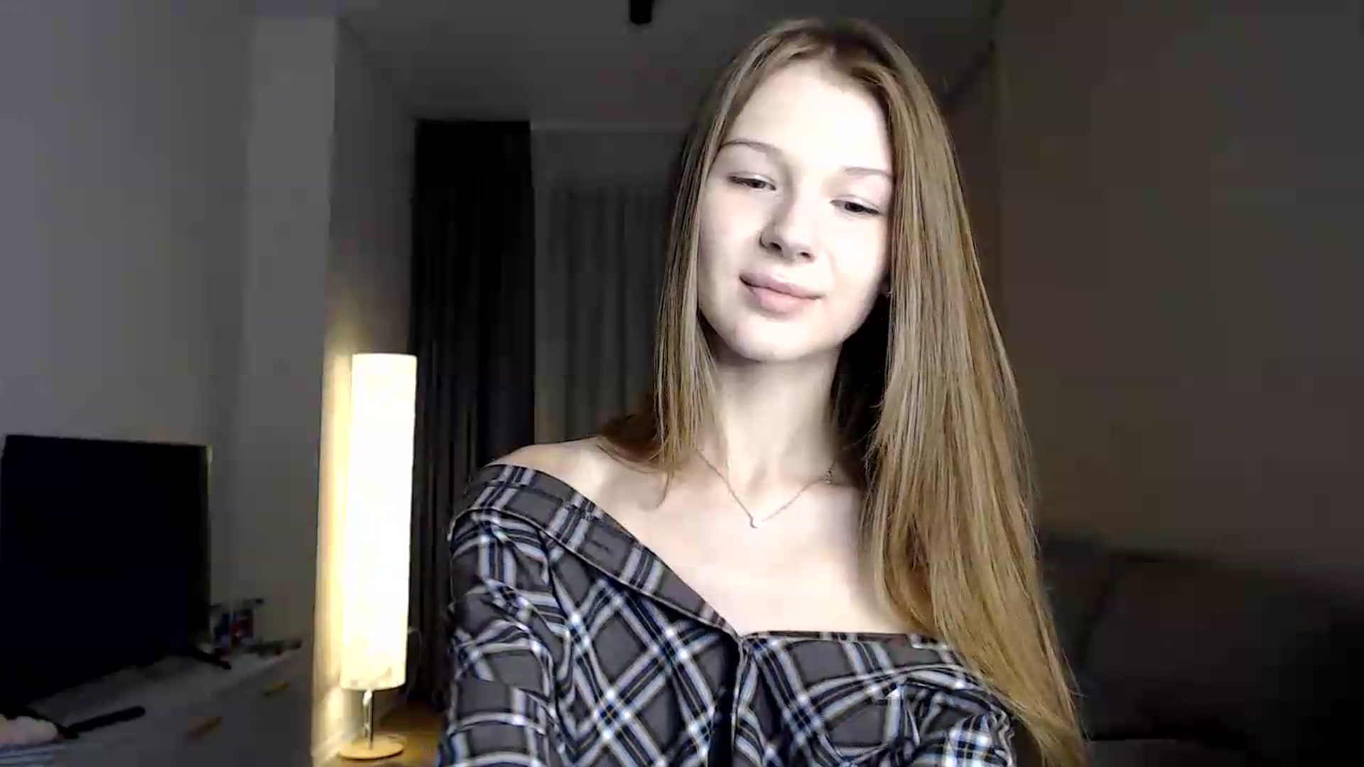 Gallery image thumbnail from CuteBlonde's myfreecams stream on, 06/22/2026, 23:37 image 8 of 20