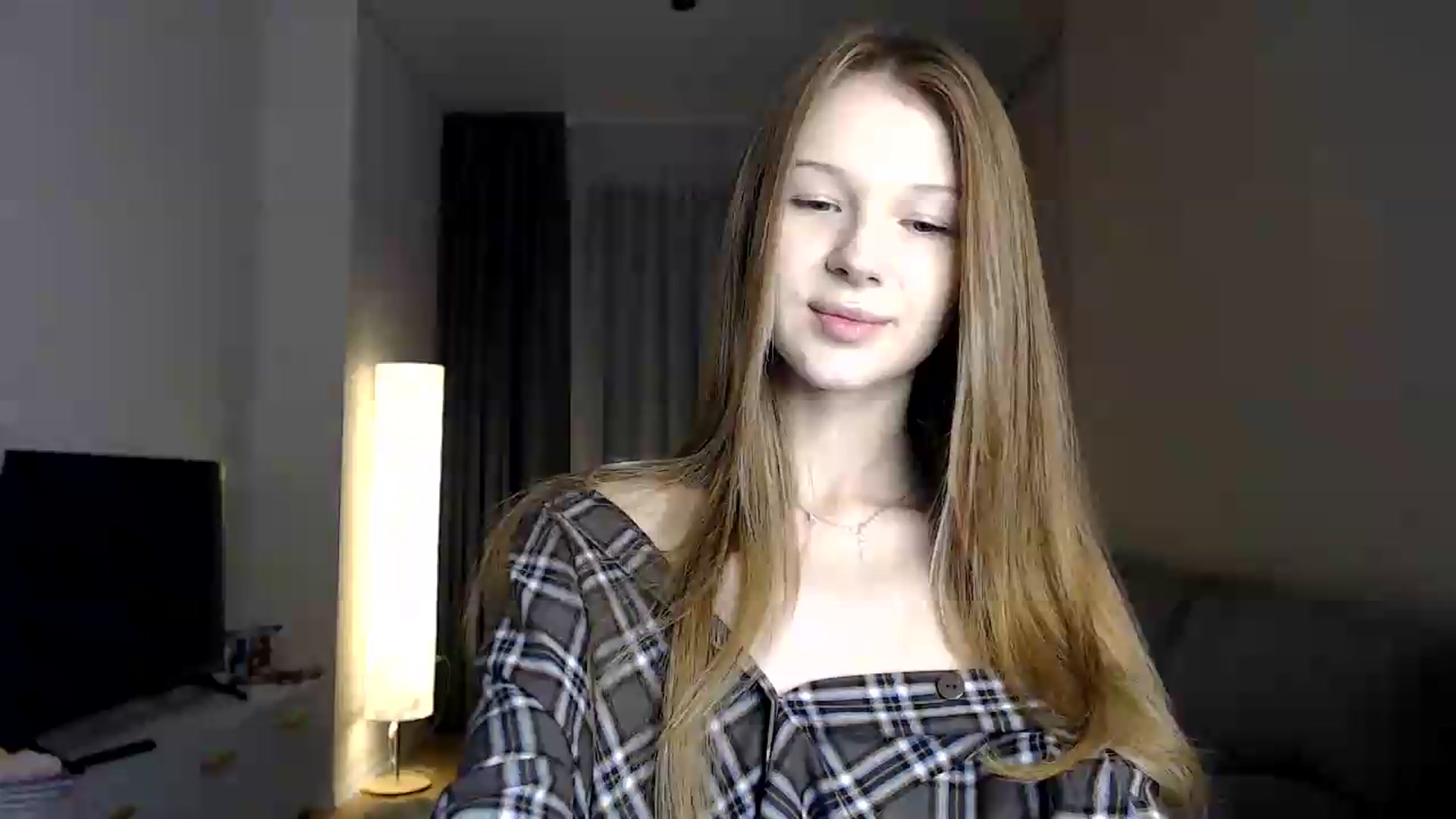 Gallery image thumbnail from CuteBlonde's myfreecams stream on, 06/23/2026, 24:52 image 1 of 20