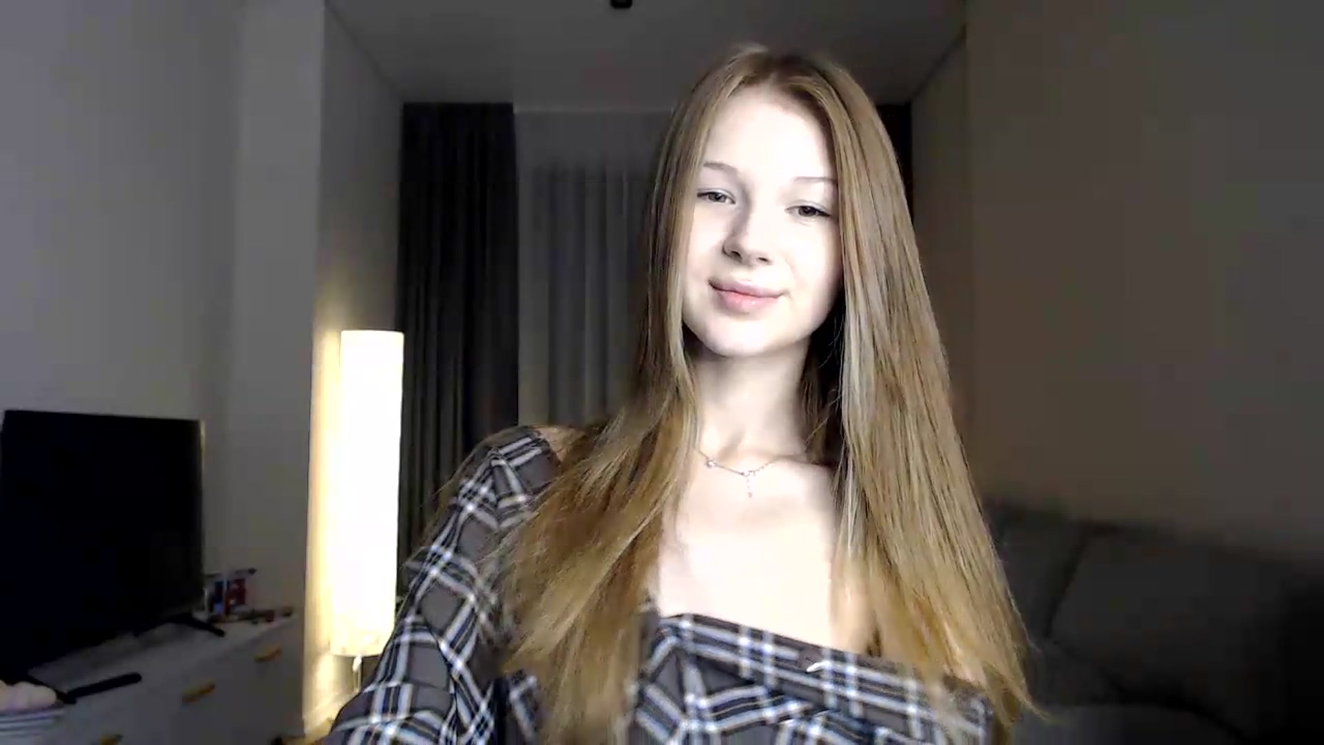Gallery image thumbnail from CuteBlonde's myfreecams stream on, 06/23/2026, 24:52 image 2 of 20