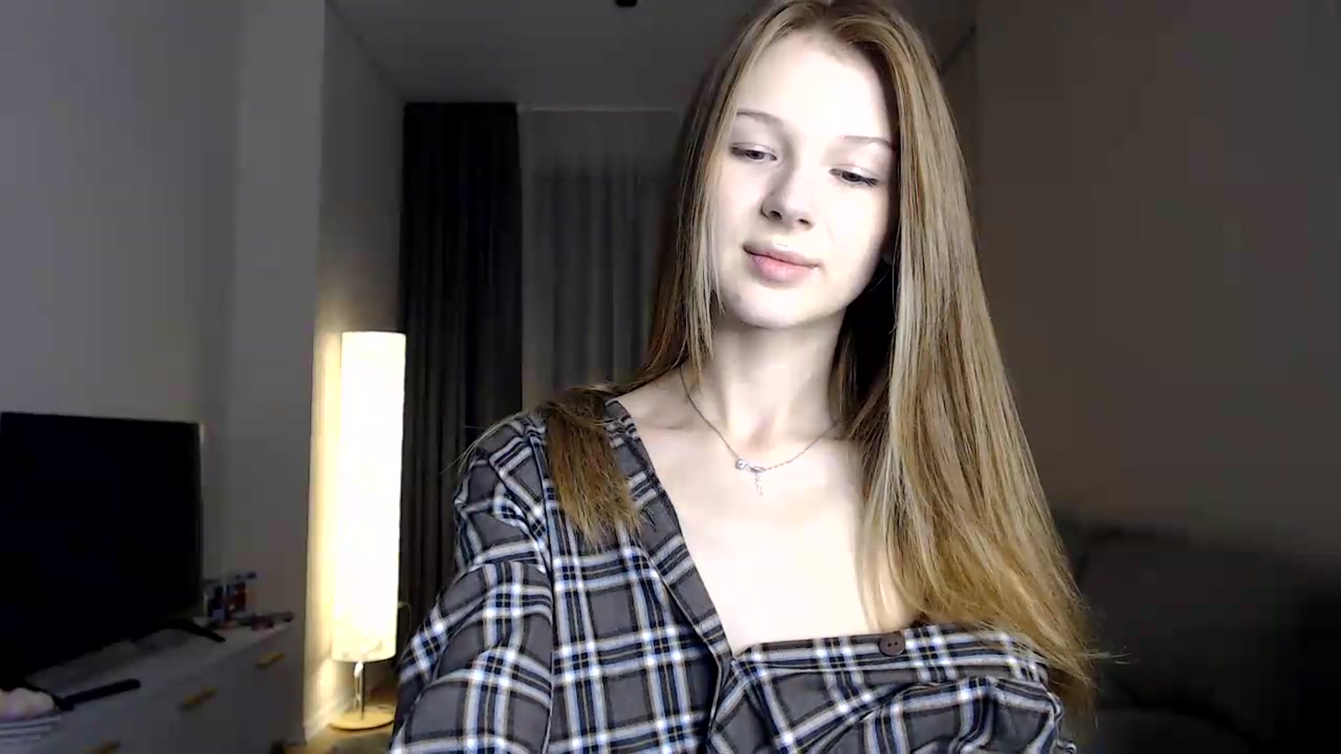 Gallery image thumbnail from CuteBlonde's myfreecams stream on, 06/23/2026, 24:52 image 11 of 20