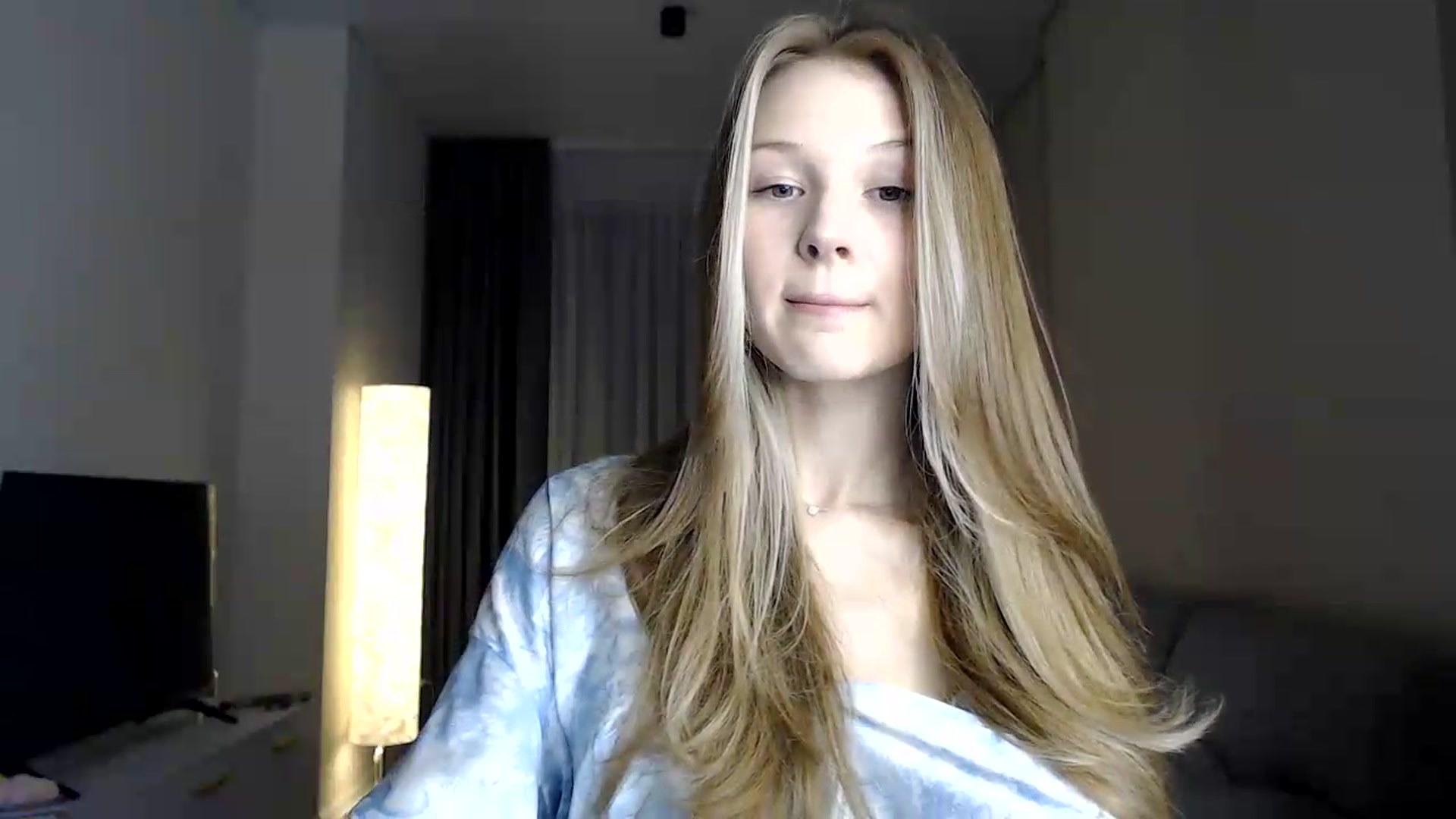 Gallery image thumbnail from CuteBlonde's myfreecams stream on, 06/25/2026, 21:05 image 9 of 20