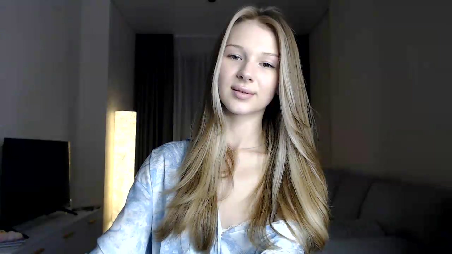 Gallery image thumbnail from CuteBlonde's myfreecams stream on, 06/25/2026, 23:40 image 9 of 20
