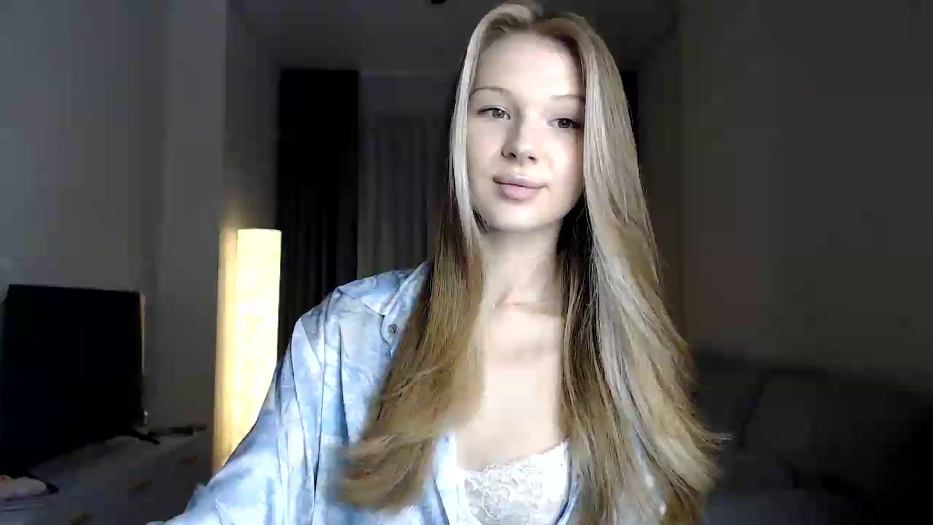 Gallery image thumbnail from CuteBlonde's myfreecams stream on, 06/25/2026, 23:40 image 2 of 20