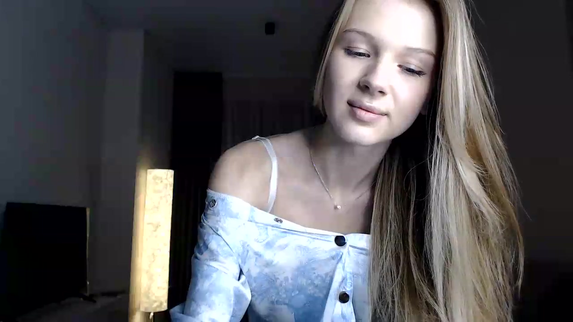 Gallery image thumbnail from CuteBlonde's myfreecams stream on, 06/25/2026, 23:40 image 14 of 20