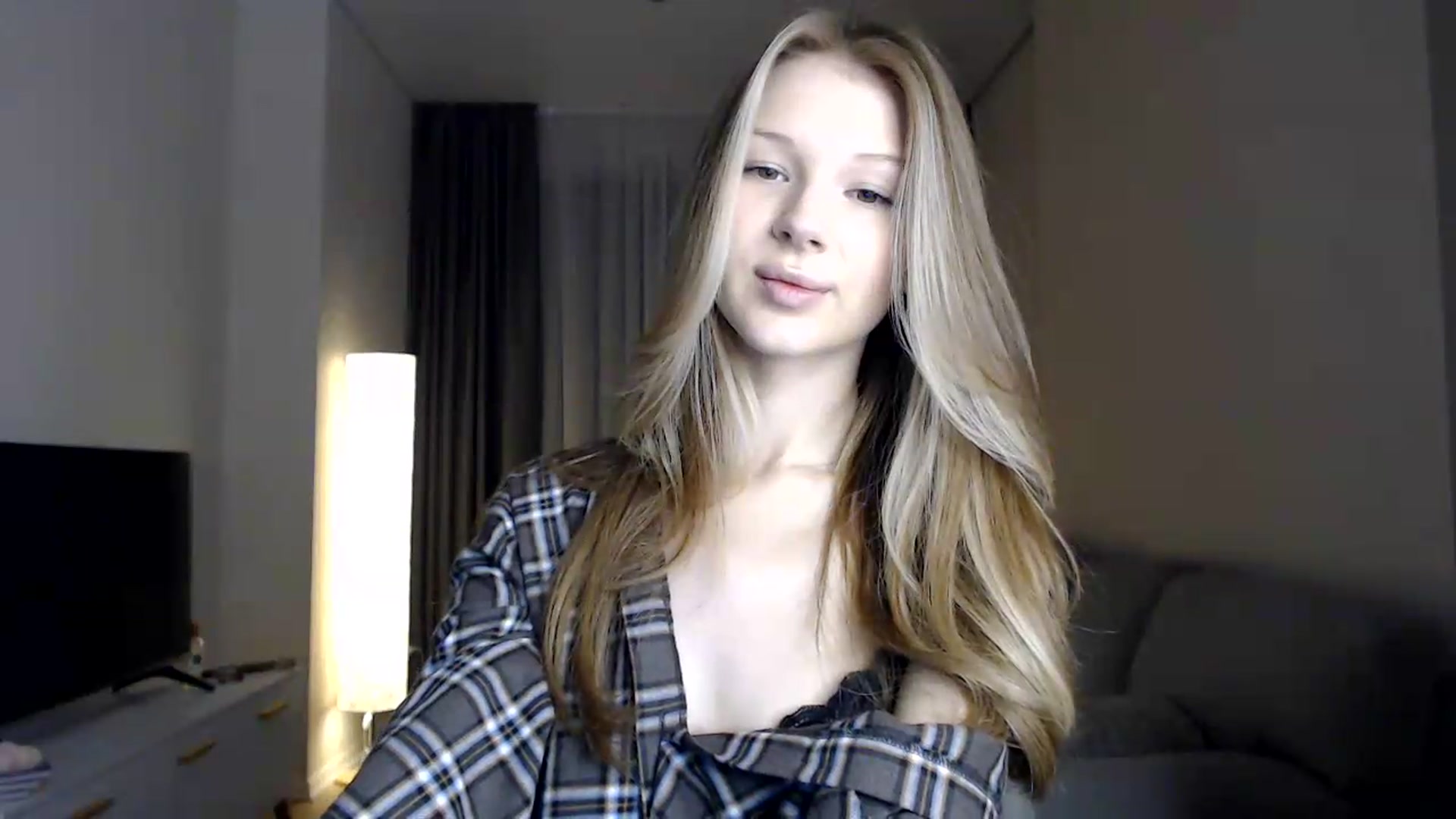 Gallery image thumbnail from CuteBlonde's myfreecams stream on, 06/26/2026, 19:43 image 20 of 20