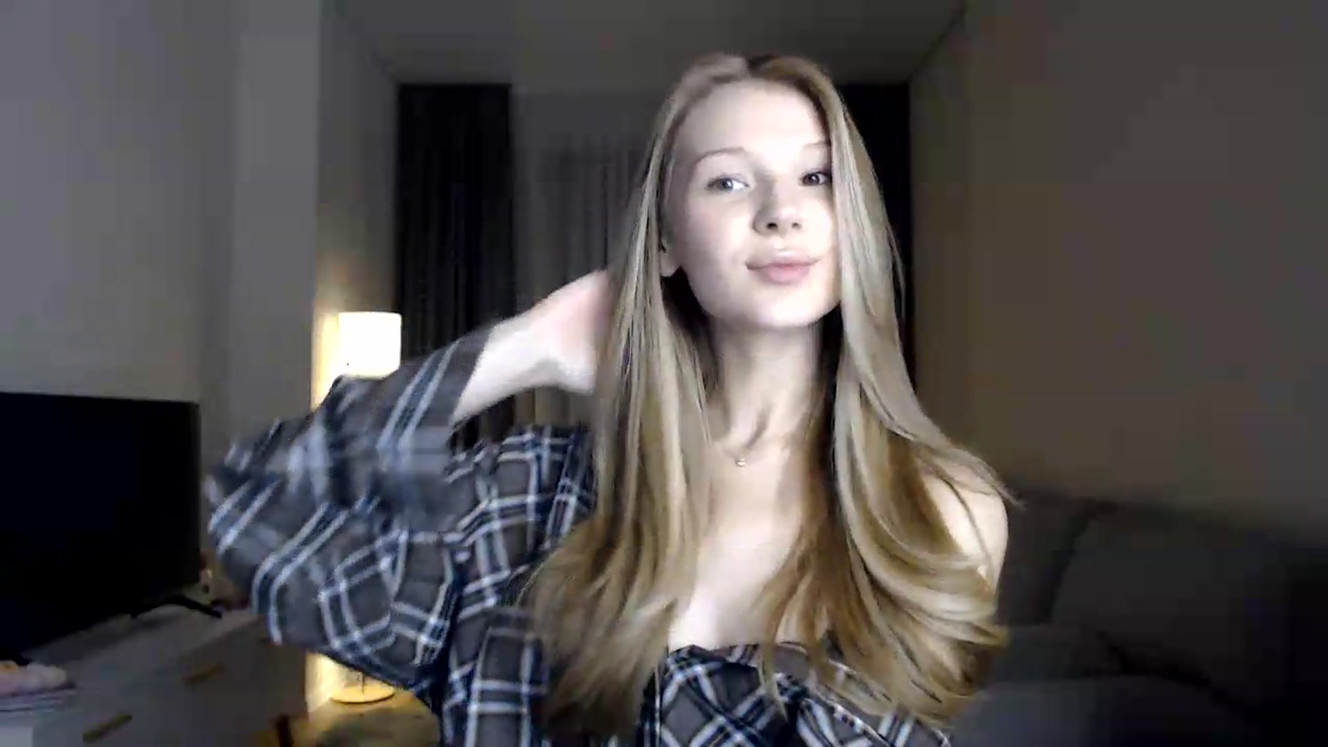 Gallery image thumbnail from CuteBlonde's myfreecams stream on, 06/26/2026, 20:32 image 7 of 20