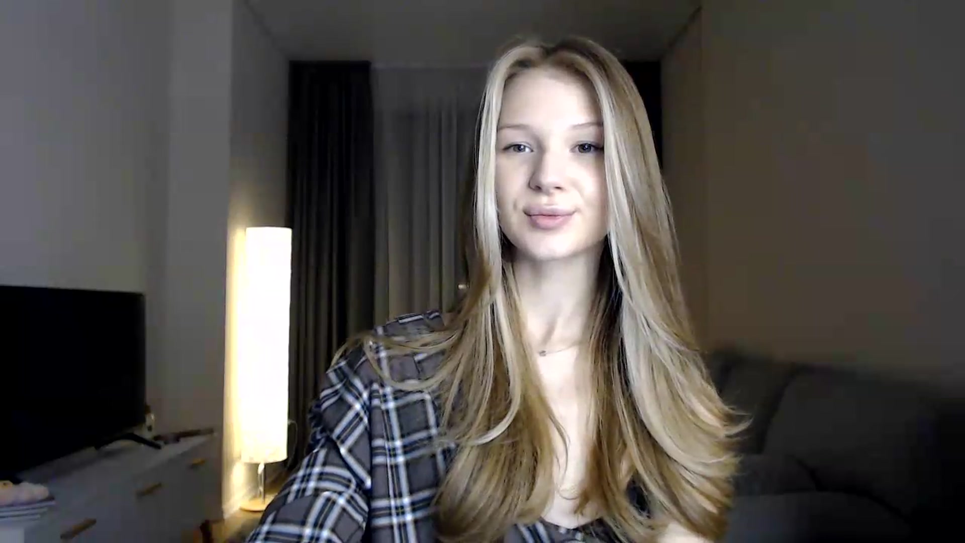 Gallery image thumbnail from CuteBlonde's myfreecams stream on, 06/26/2026, 20:32 image 20 of 20