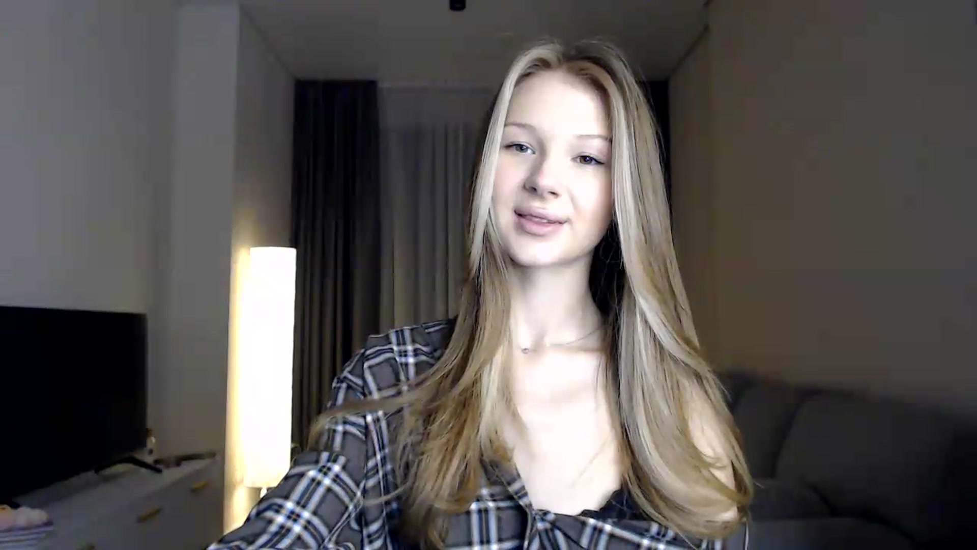 Gallery image thumbnail from CuteBlonde's myfreecams stream on, 06/26/2026, 21:09 image 16 of 20