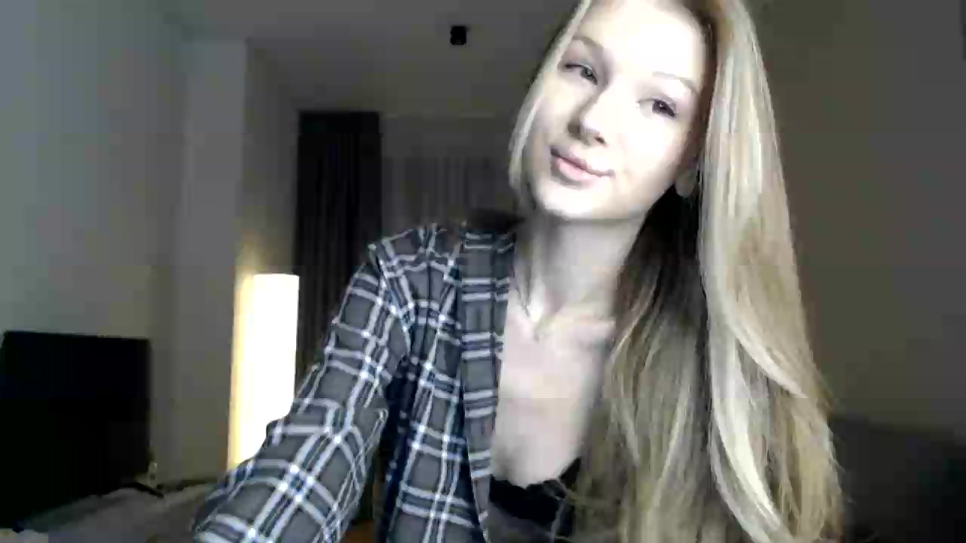 Gallery image thumbnail from CuteBlonde's myfreecams stream on, 06/26/2026, 21:09 image 1 of 20