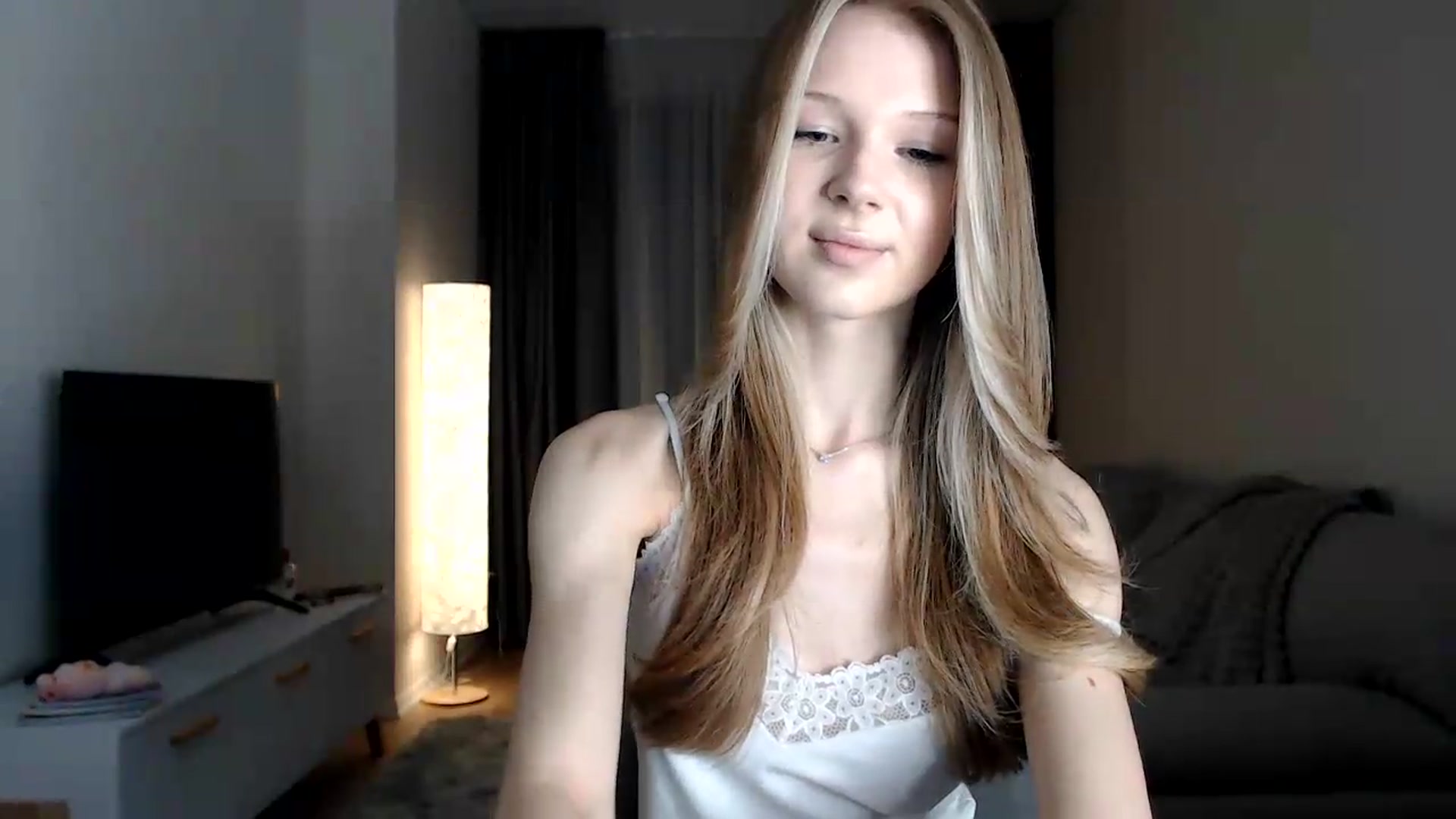 Gallery image thumbnail from CuteBlonde's myfreecams stream on, 06/28/2026, 19:43 image 6 of 20
