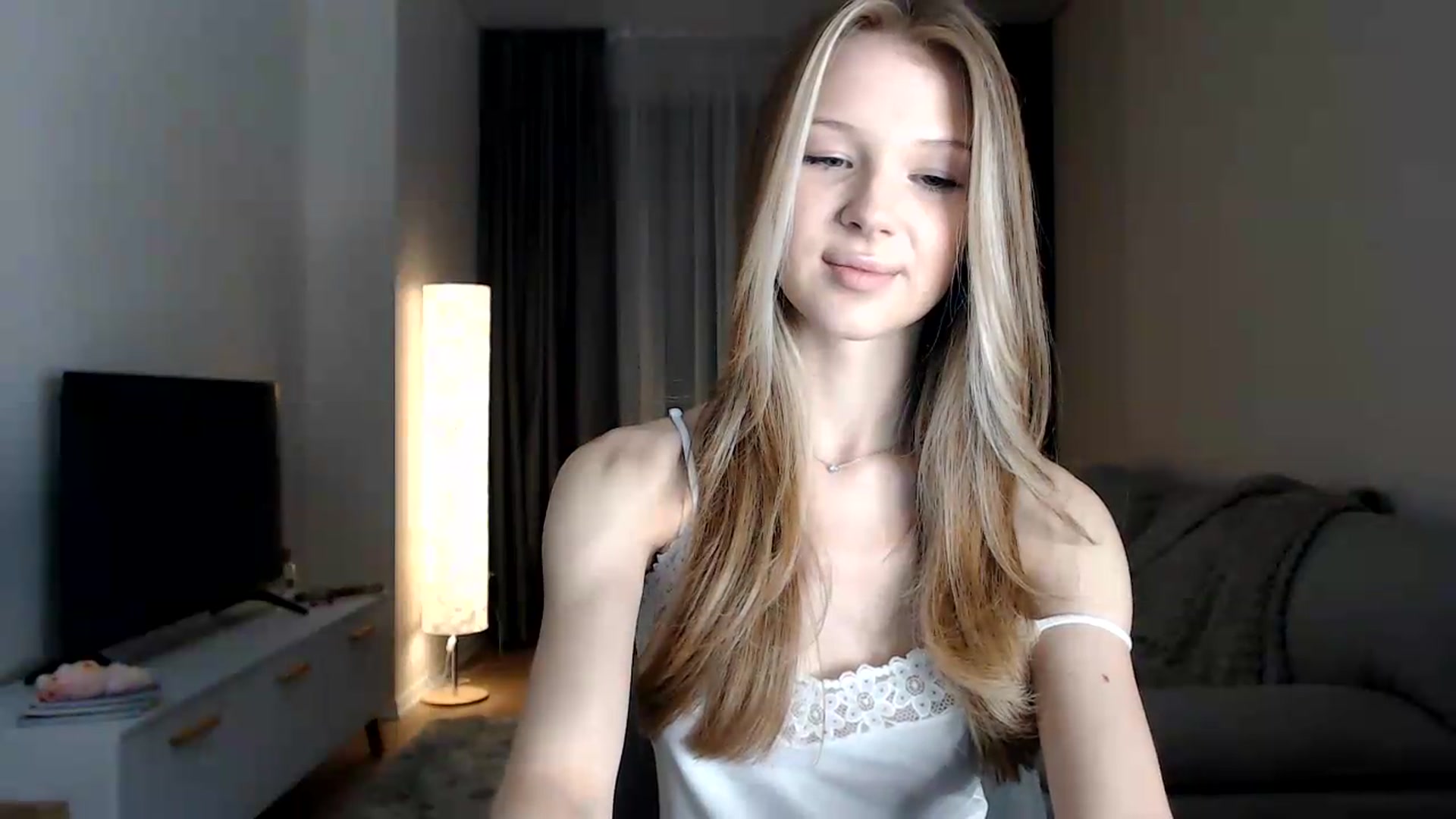 Gallery image thumbnail from CuteBlonde's myfreecams stream on, 06/28/2026, 19:43 image 9 of 20