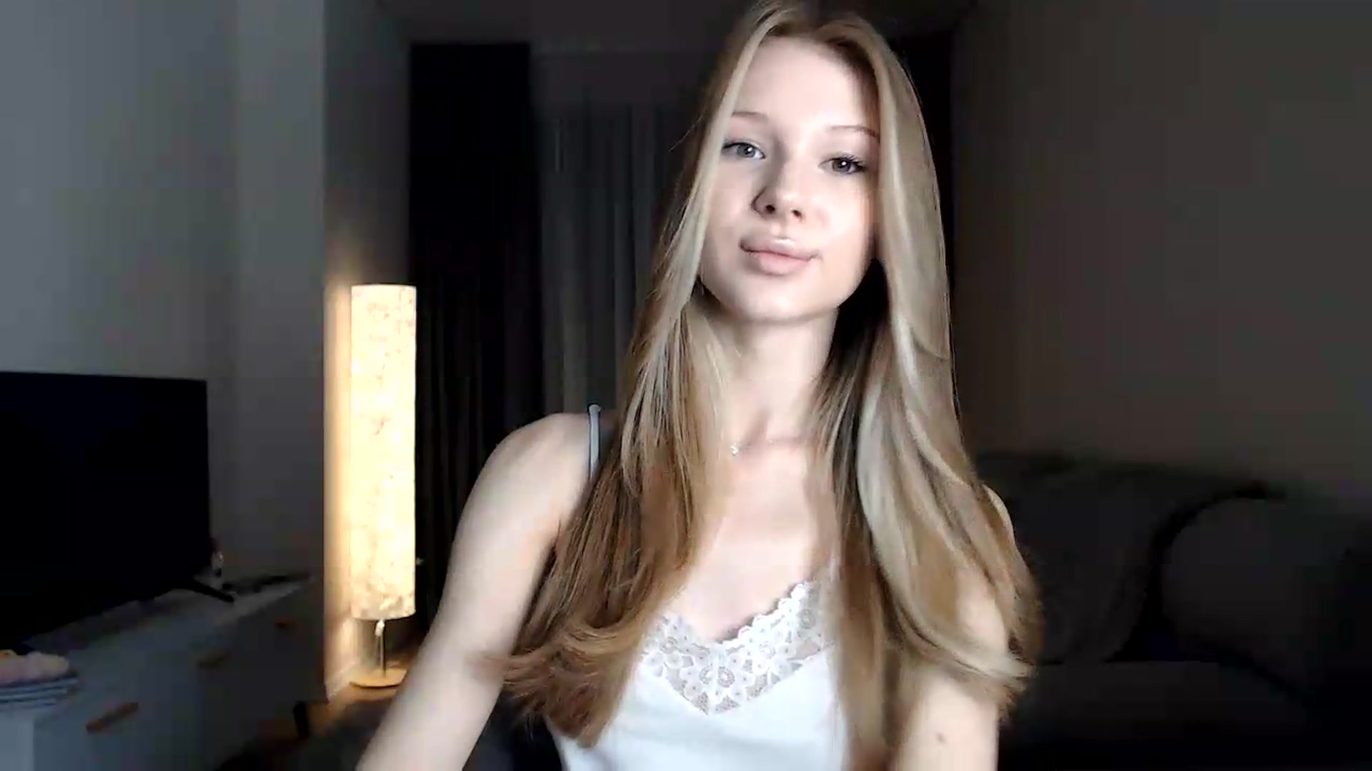 Gallery image thumbnail from CuteBlonde's myfreecams stream on, 06/28/2026, 22:07 image 2 of 20