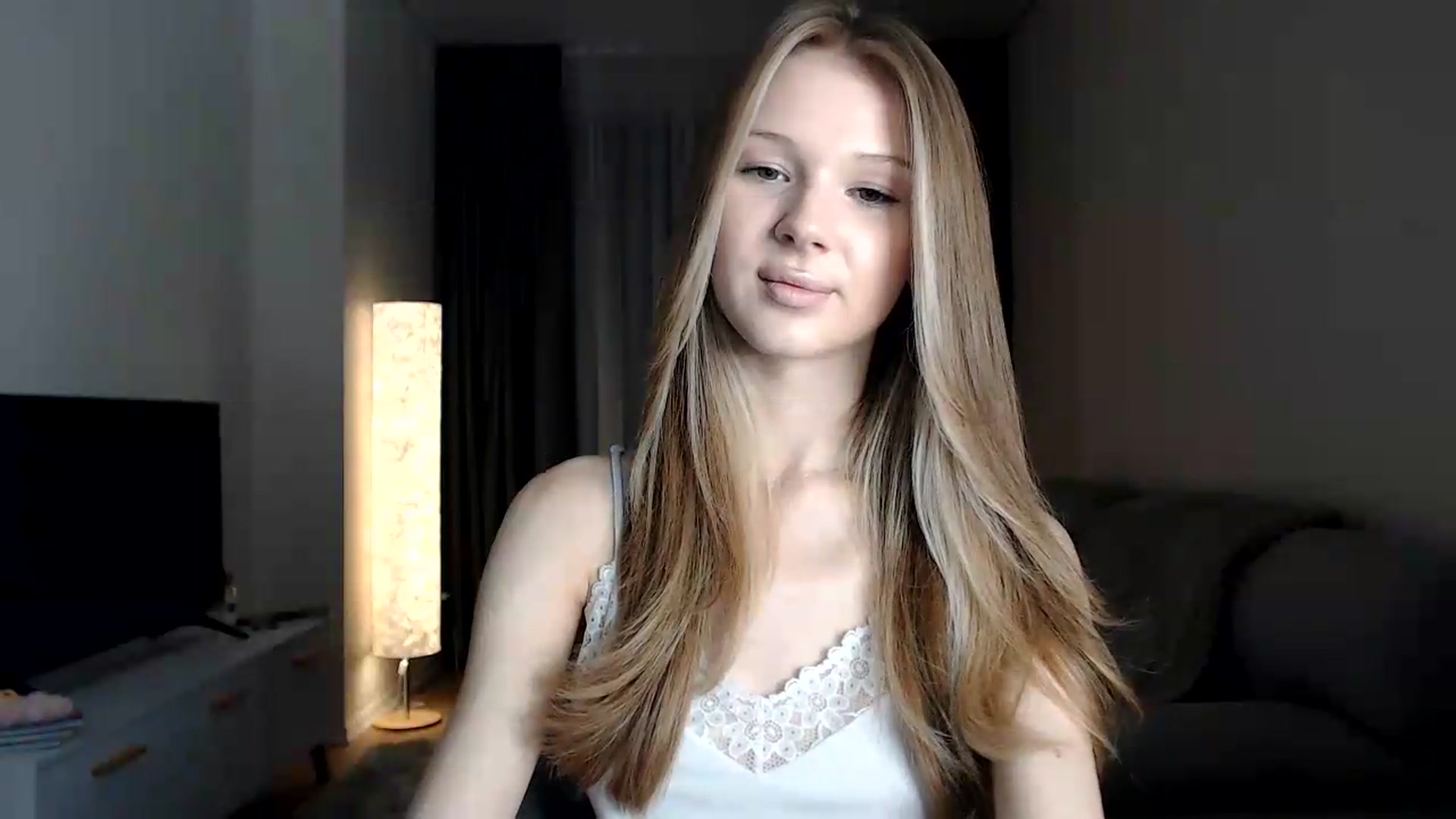 Gallery image thumbnail from CuteBlonde's myfreecams stream on, 06/28/2026, 22:07 image 7 of 20