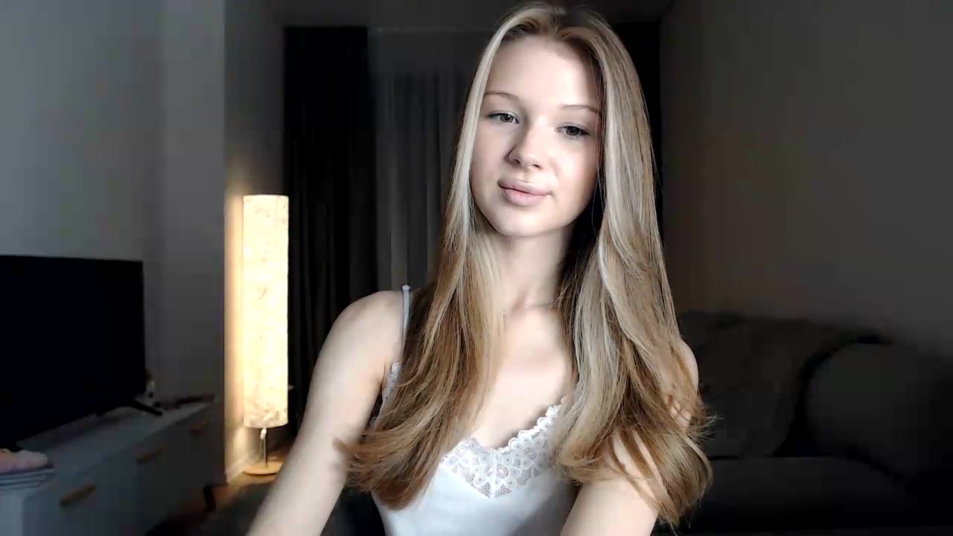 Gallery image thumbnail from CuteBlonde's myfreecams stream on, 06/28/2026, 22:07 image 13 of 20